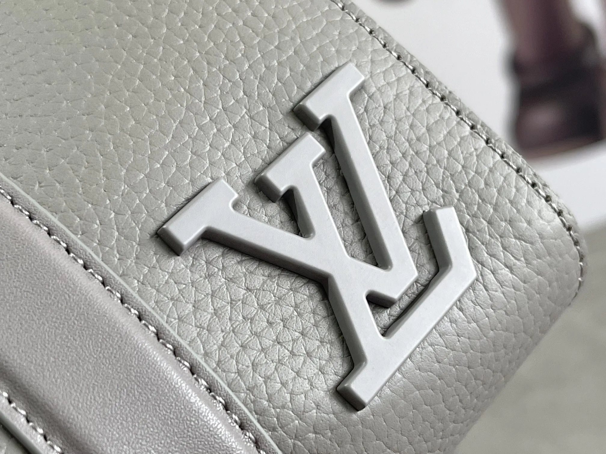 Louis Vuitton City Keepall M59328 - Image 8