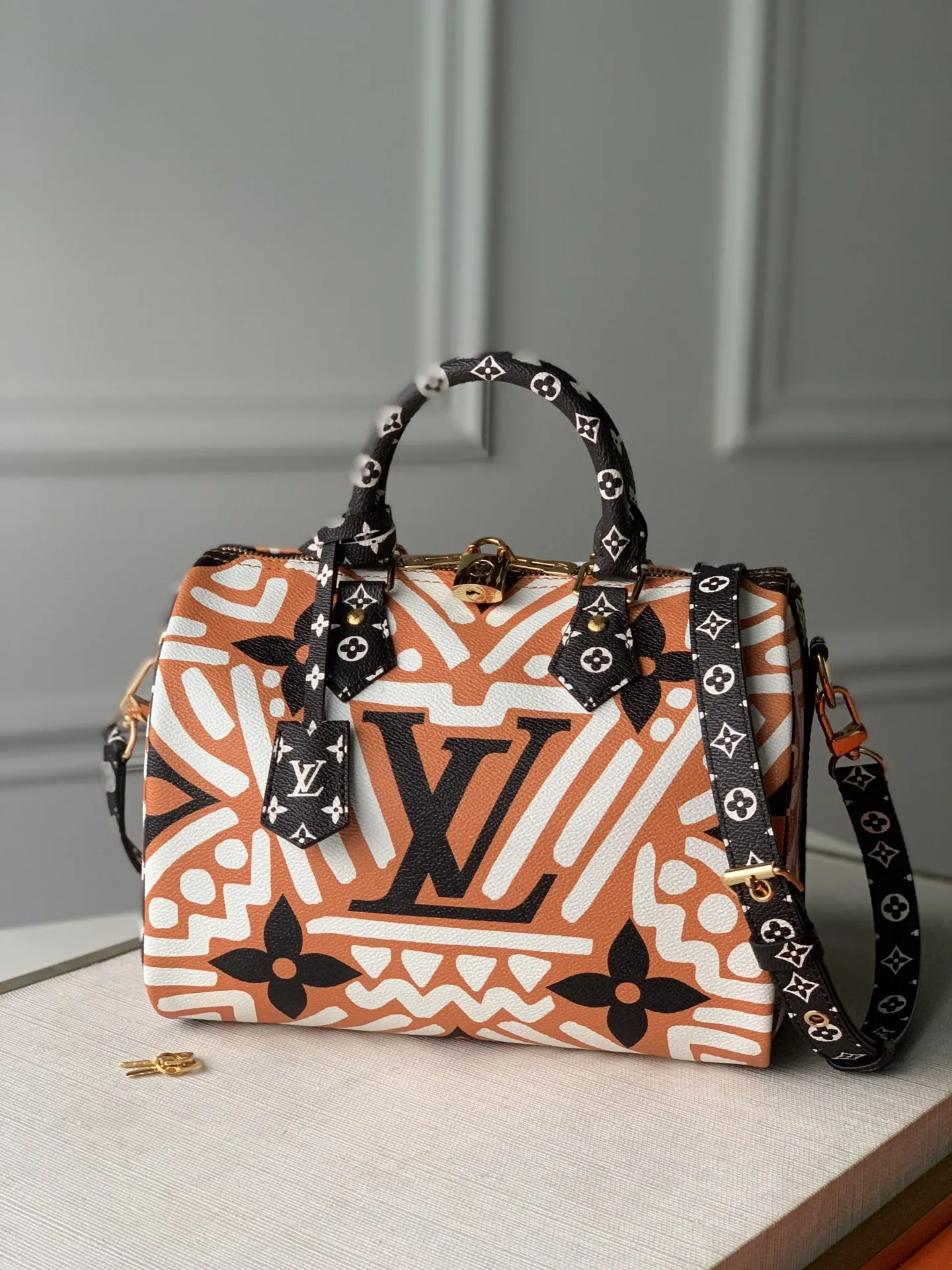 Alternative view of Louis Vuitton Speedy Crafty 25 M56588