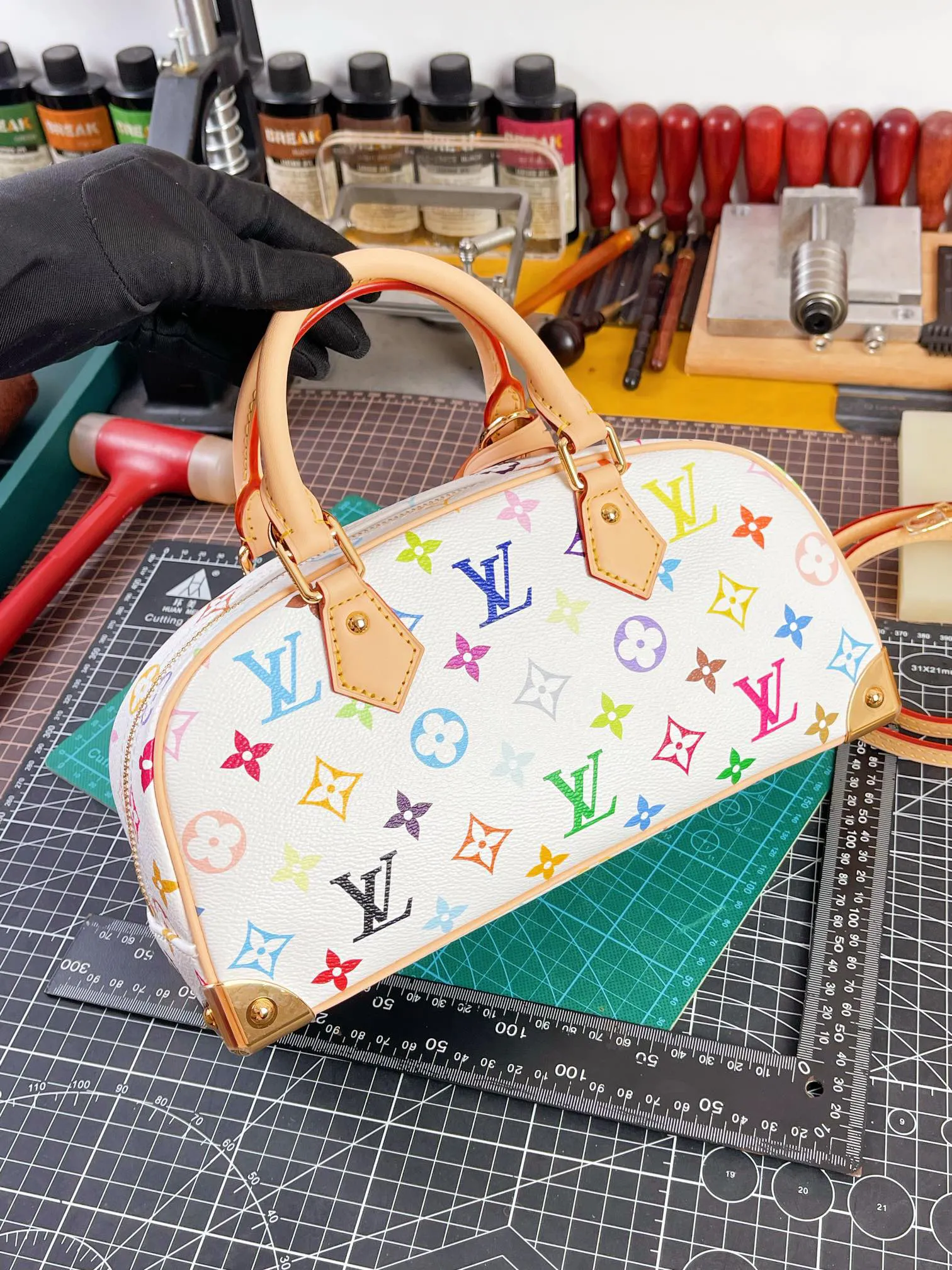 Louis Vuitton LV x TM Handbag East West M13084 - 图片 7
