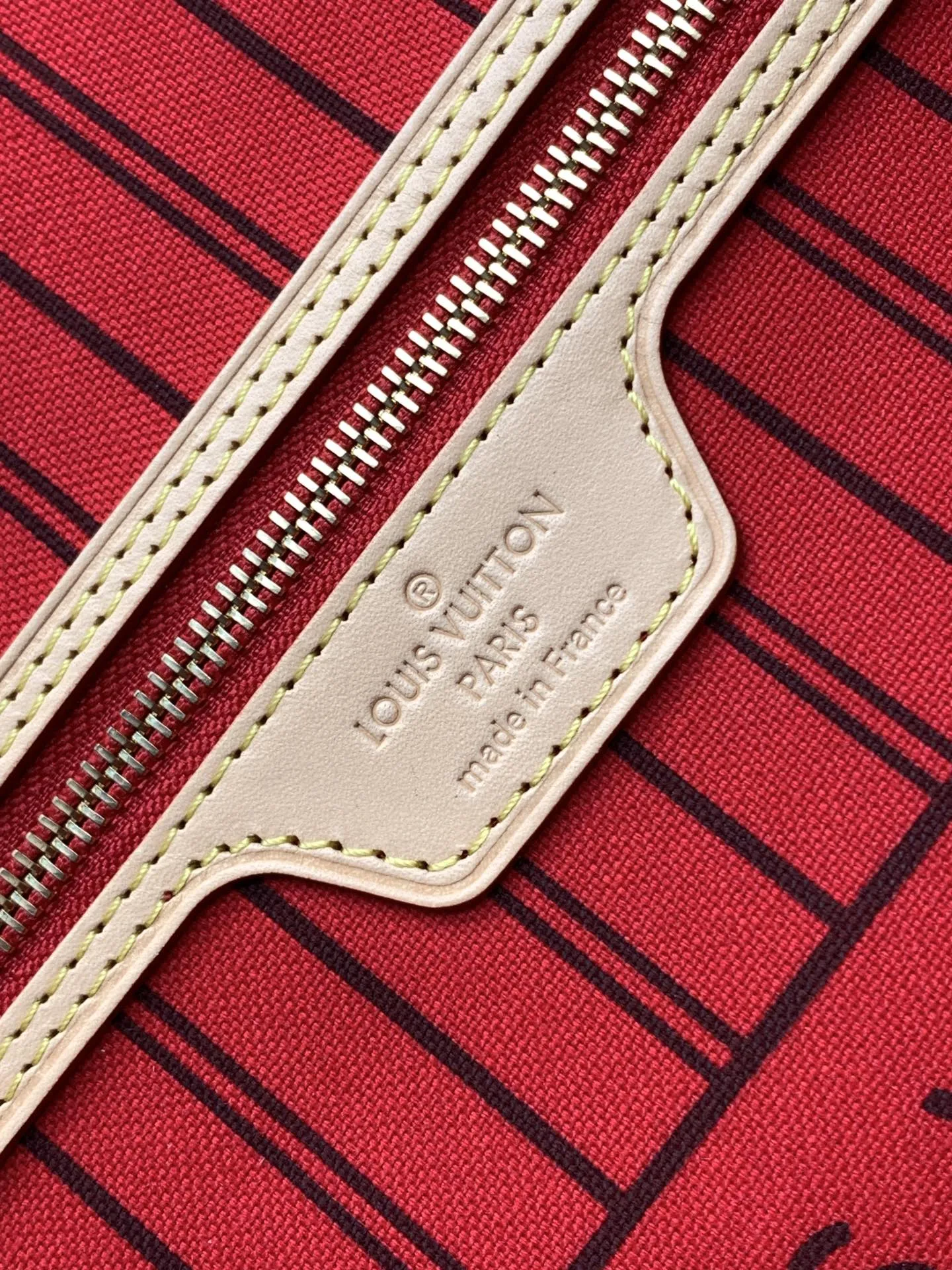 Alternative view of Louis Vuitton Neverfull MM M46987
