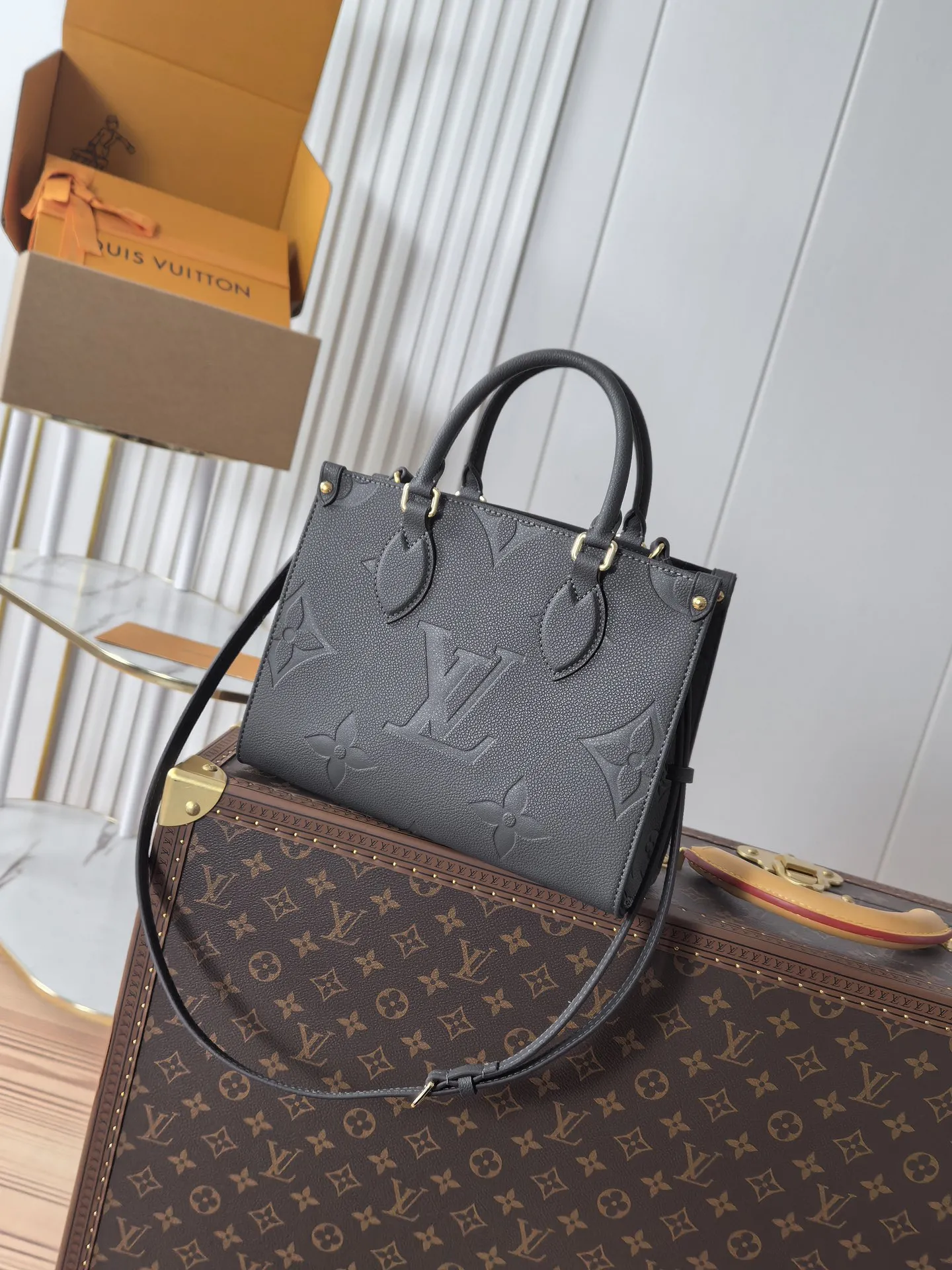 Louis Vuitton OnTheGo PM M12886 - 图片 5
