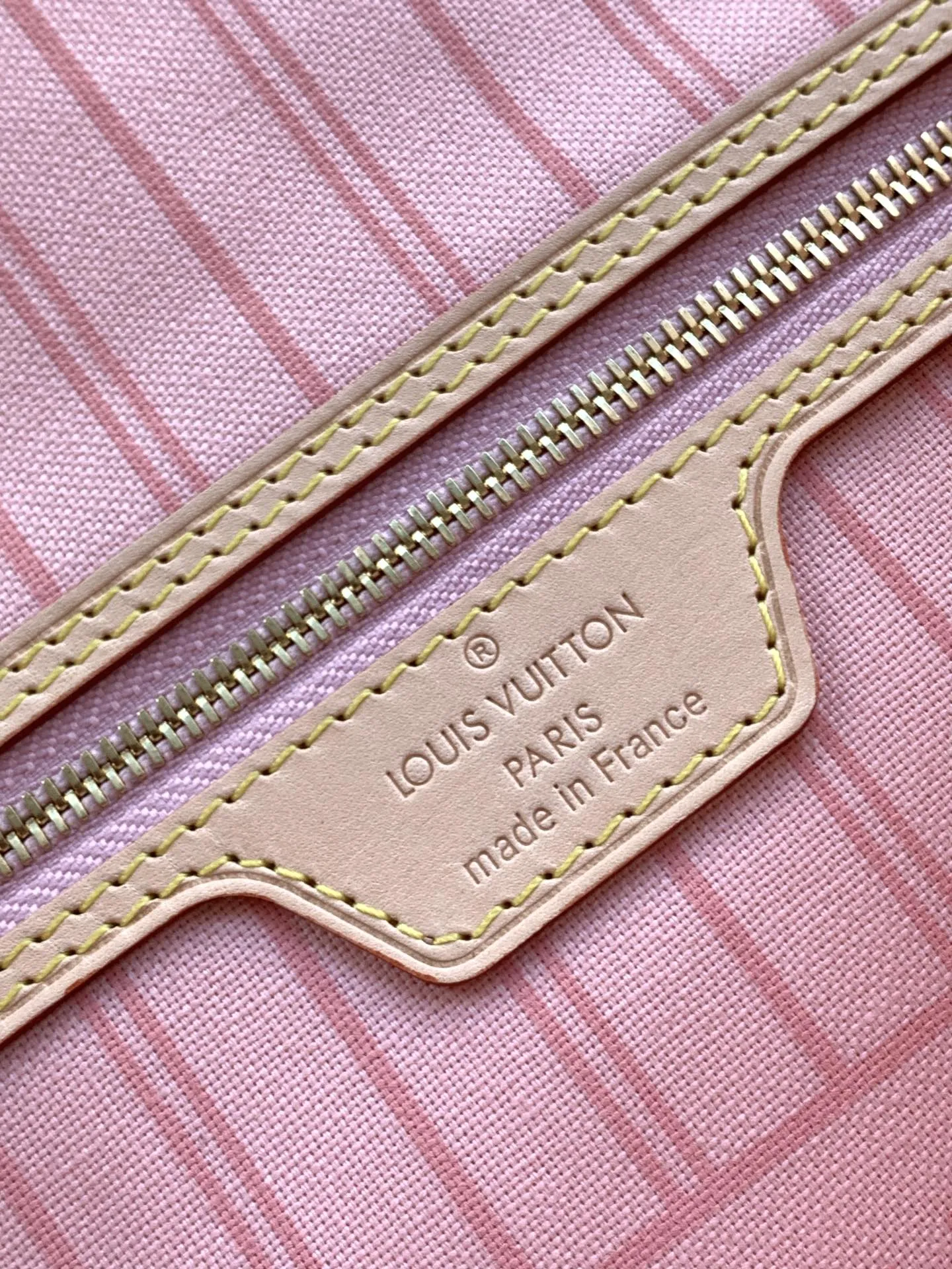 Alternative view of Louis Vuitton Neverfull GM M41180