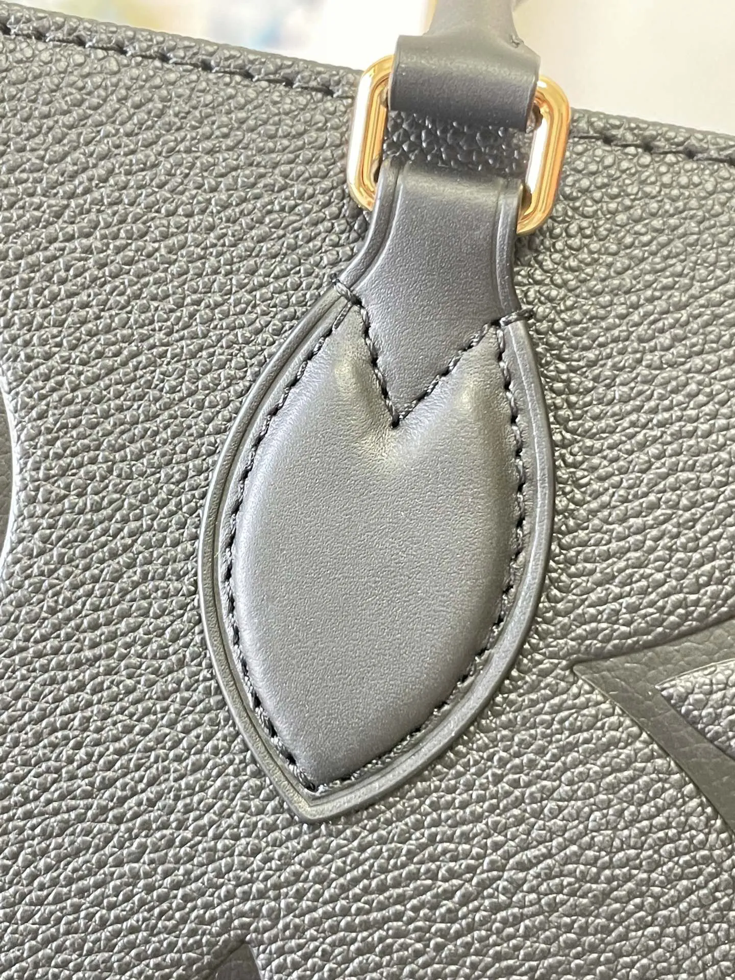 Louis Vuitton OnTheGo GM M44925 - 图片 8