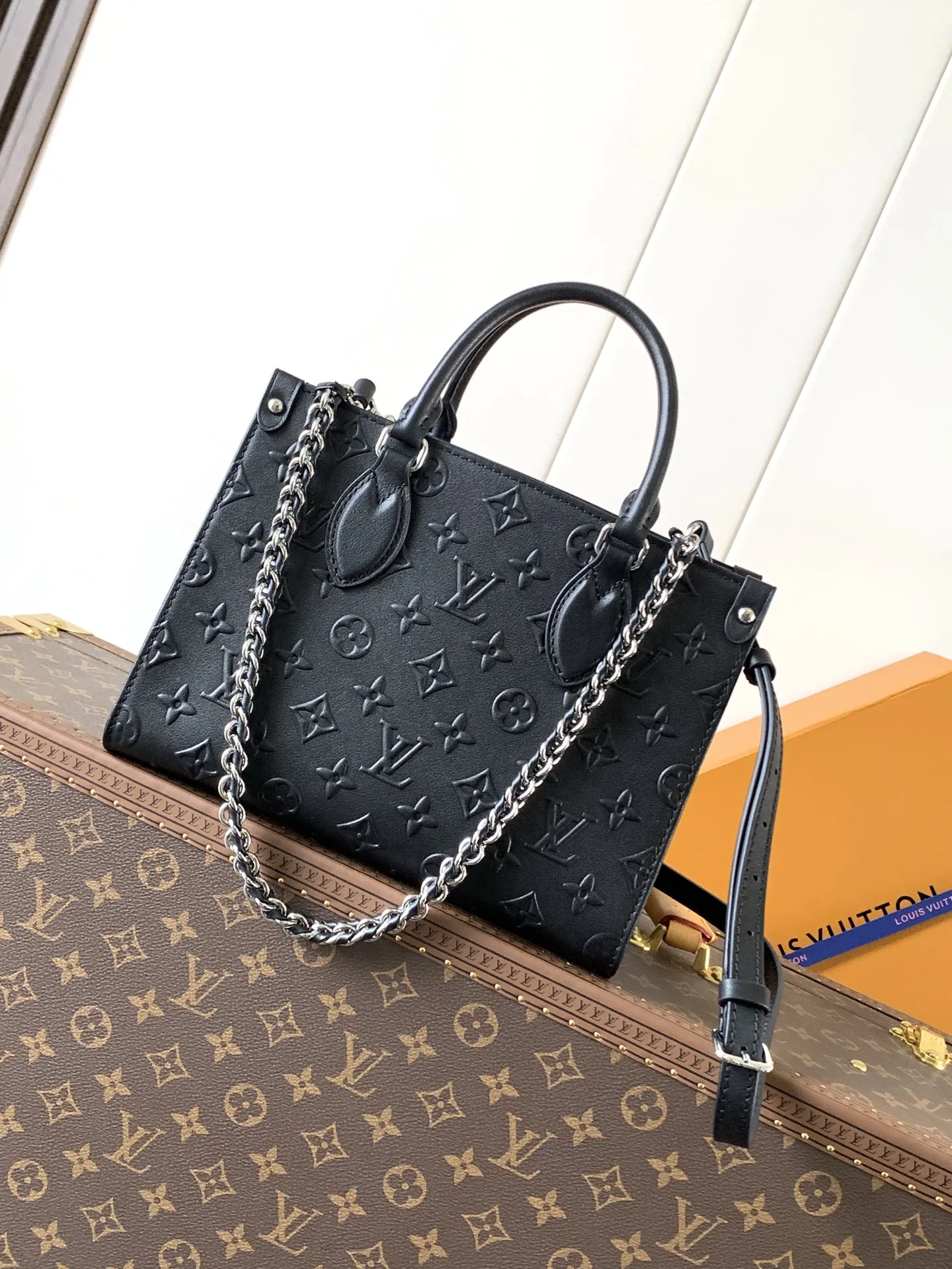 Louis Vuitton OnTheGo PM M14576 - 图片 3