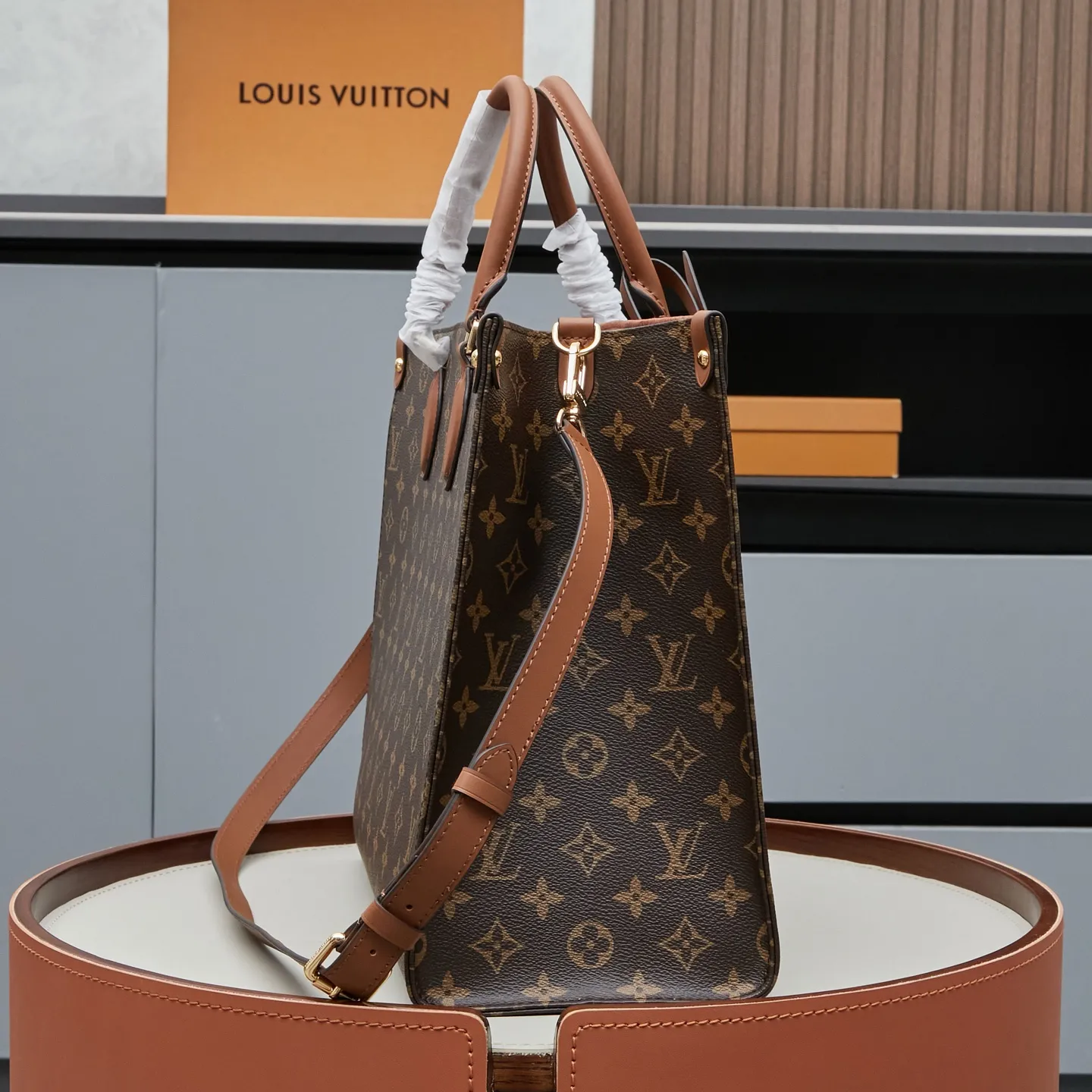 Louis Vuitton OnTheGo Organizer M14235 - 图片 5