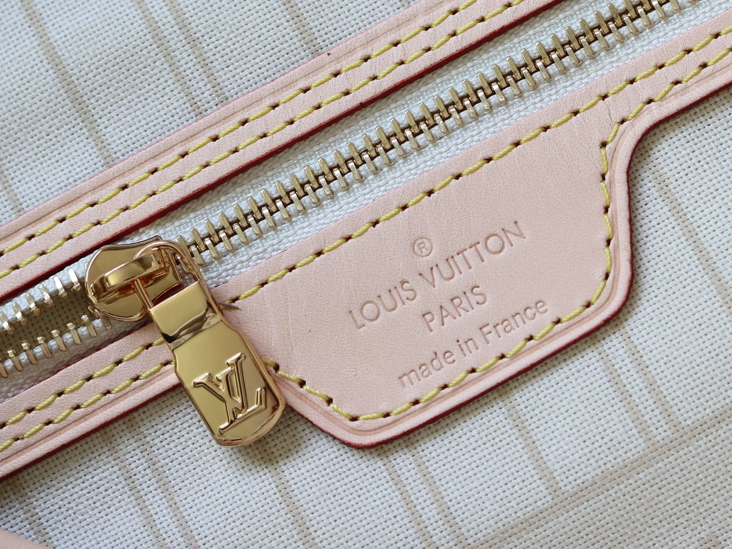 Alternative view of Louis Vuitton Neverfull PM N40605