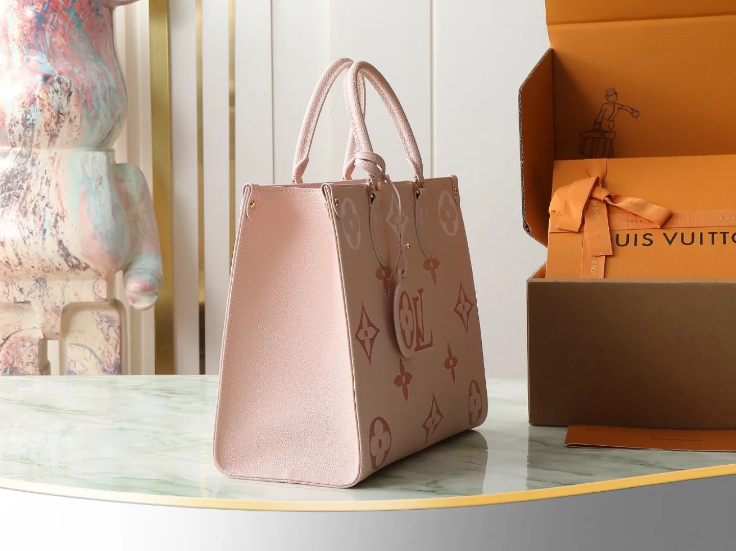Louis Vuitton Onthego MM M46542 - 图片 4