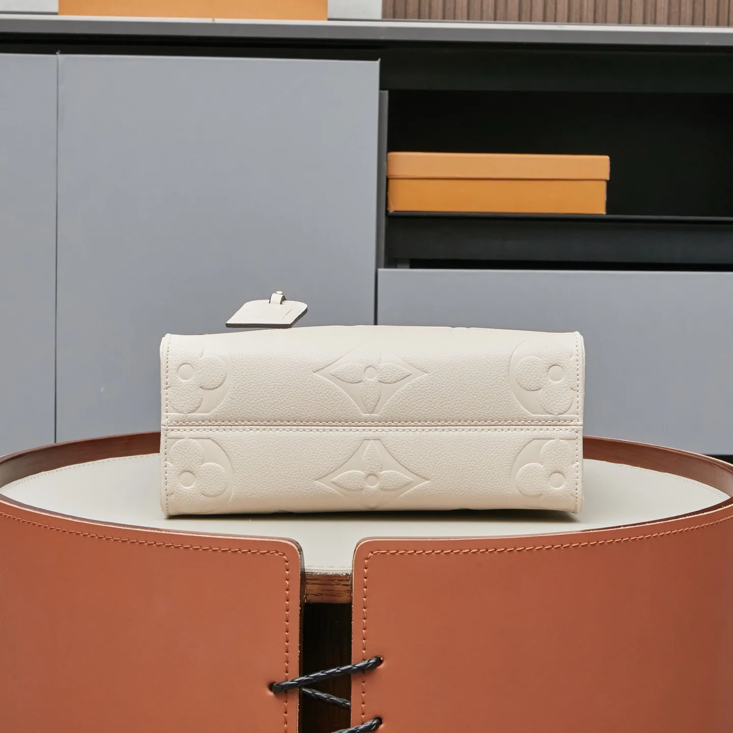 Louis Vuitton OnTheGo PM M46569 - Image 8