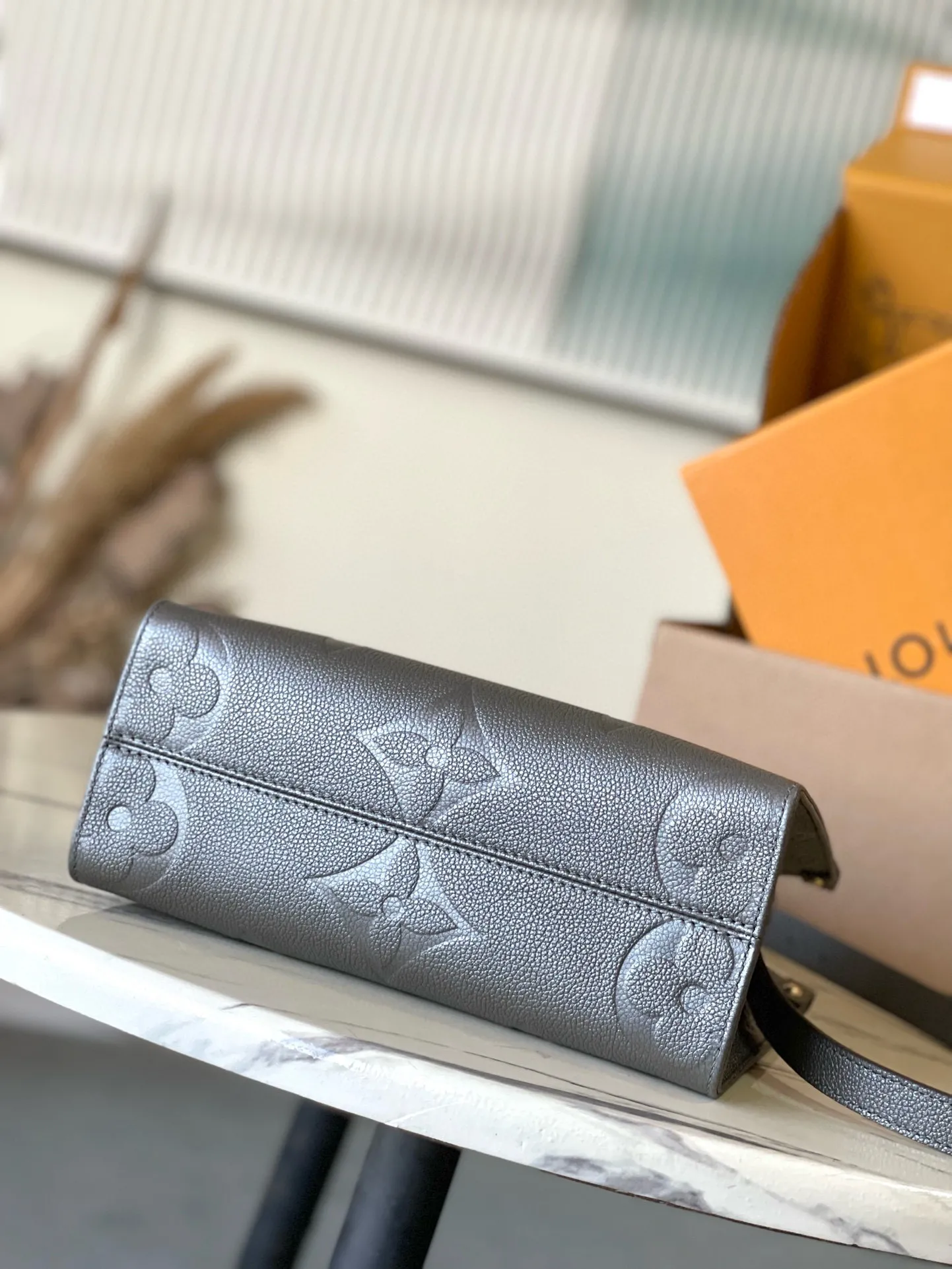 Louis Vuitton OnTheGo PM M58956 - 图片 7