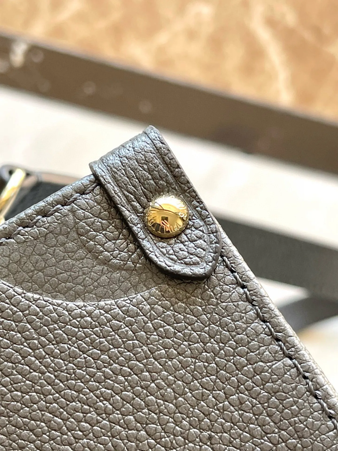 Louis Vuitton OnTheGo PM M58956 - 图片 8