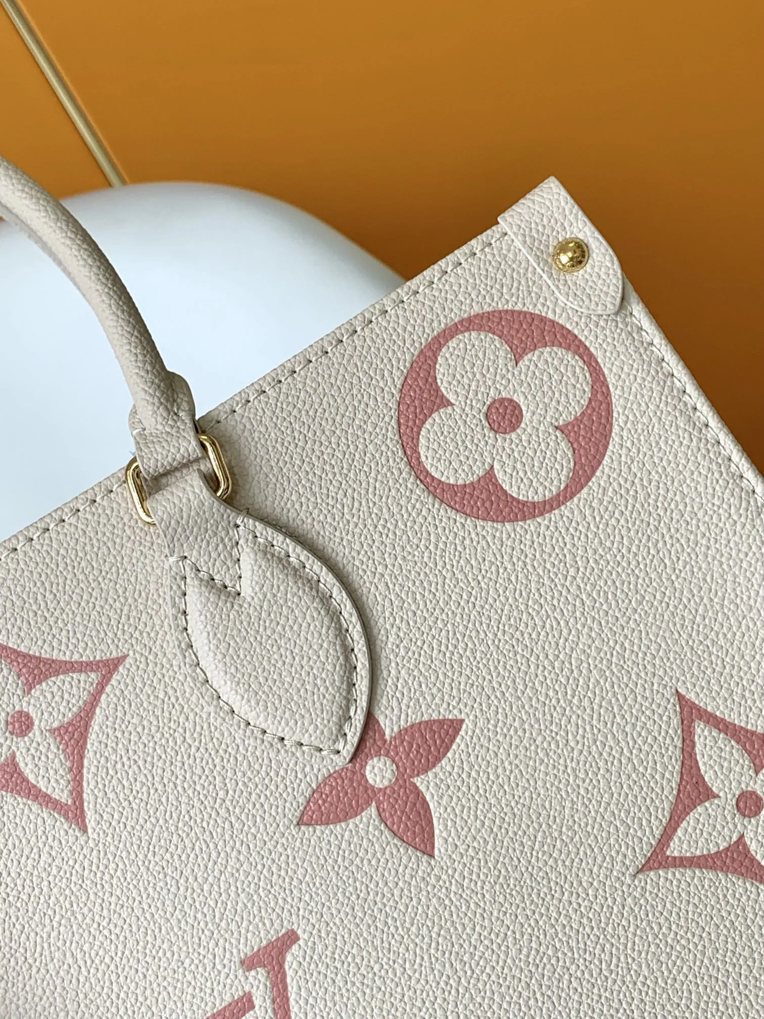 Louis Vuitton OnTheGo MM M21575 - 图片 6