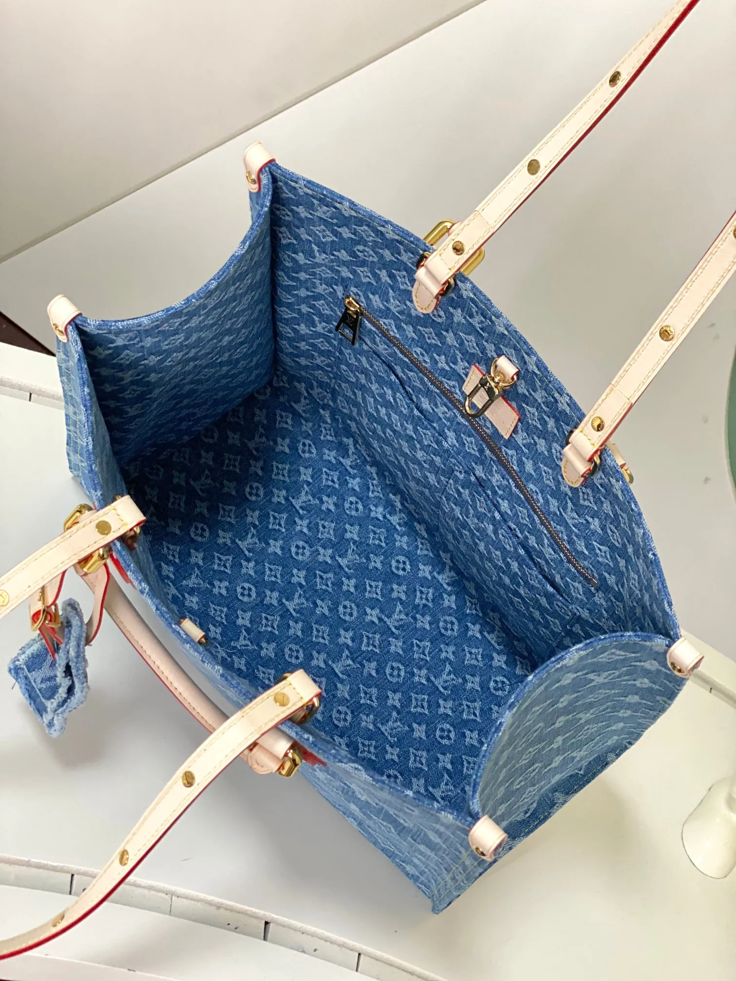 Louis Vuitton Onthego MM M46871 - 图片 2