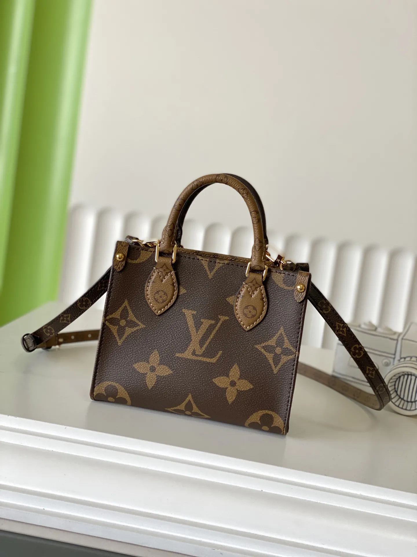 Louis Vuitton OnTheGo BB M46839 - Image 3