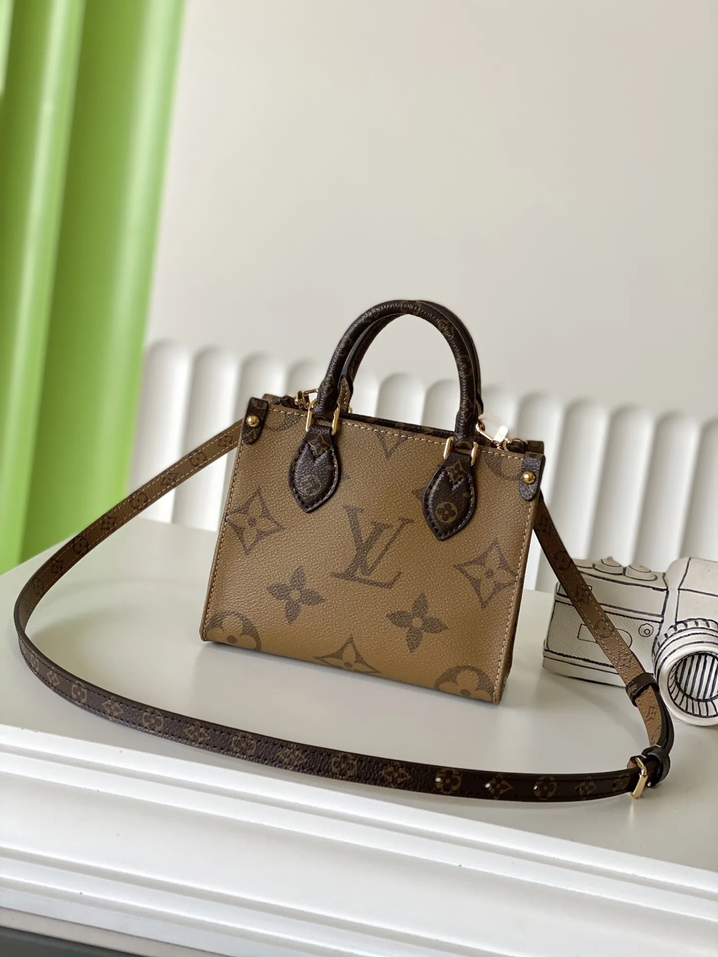 Louis Vuitton OnTheGo BB M46839 - Image 5