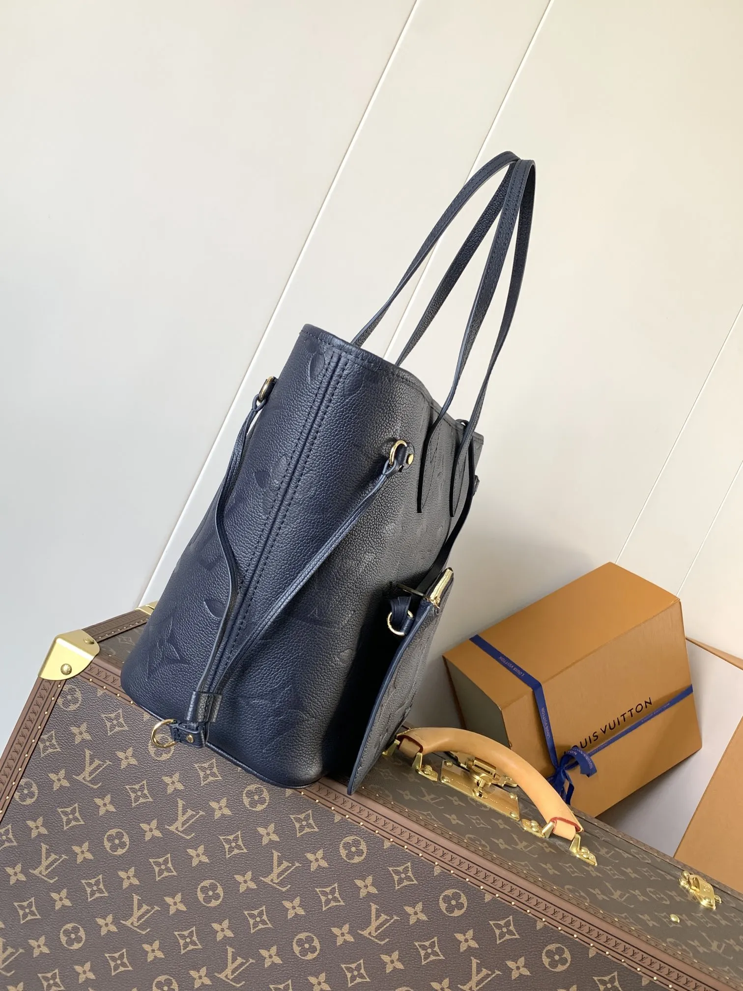Louis Vuitton Neverfull MM M47143 - Image 4
