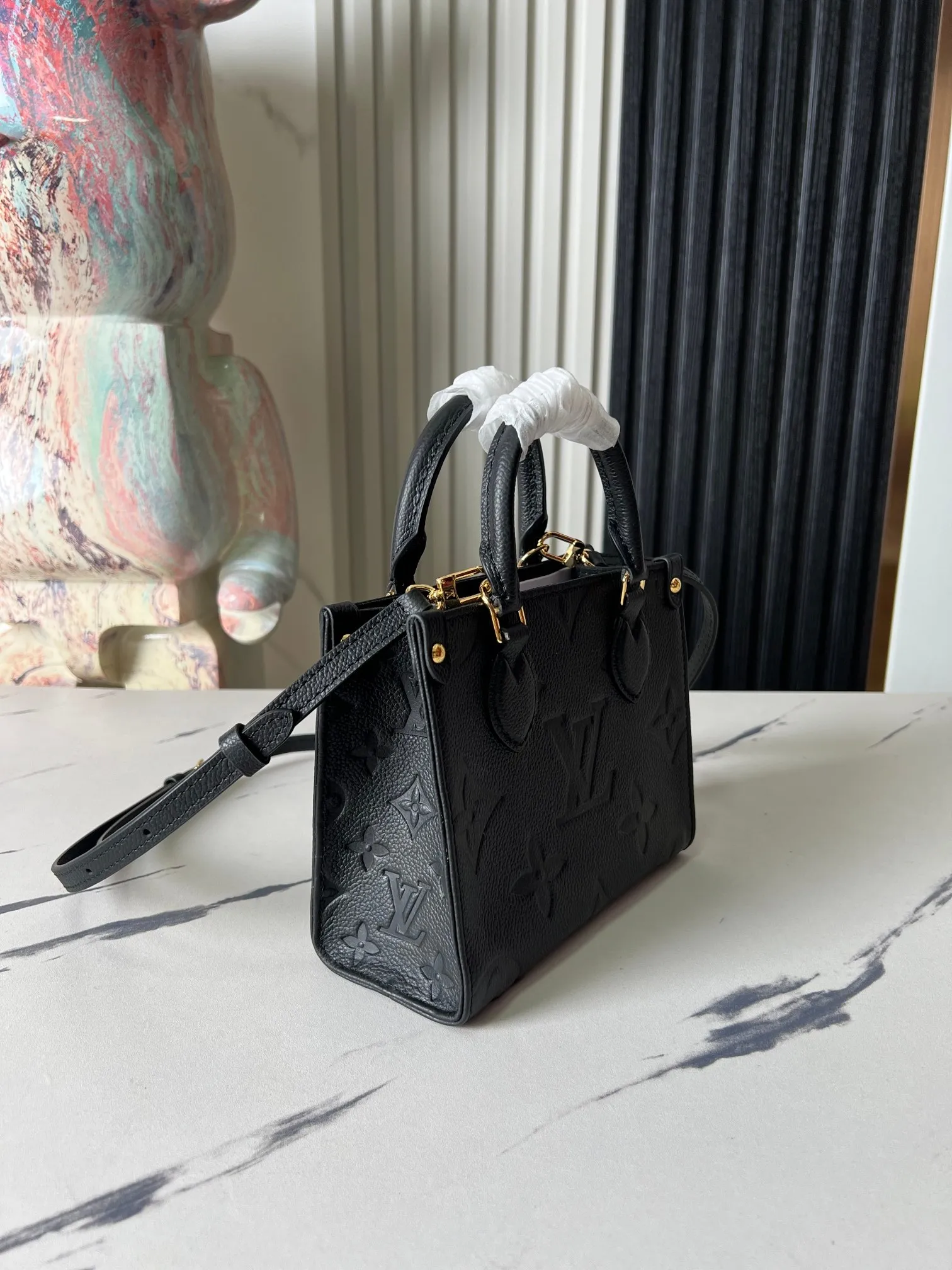 Louis Vuitton OnTheGo BB M46993 - 图片 4