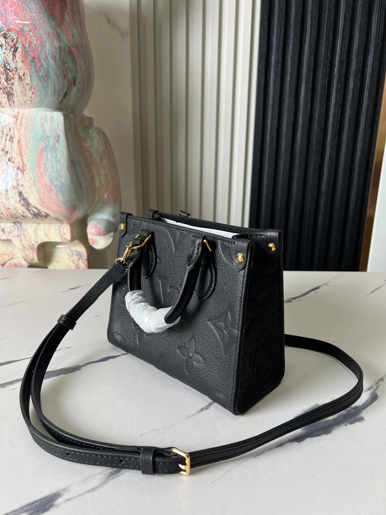 Louis Vuitton OnTheGo BB M46993 - 图片 5