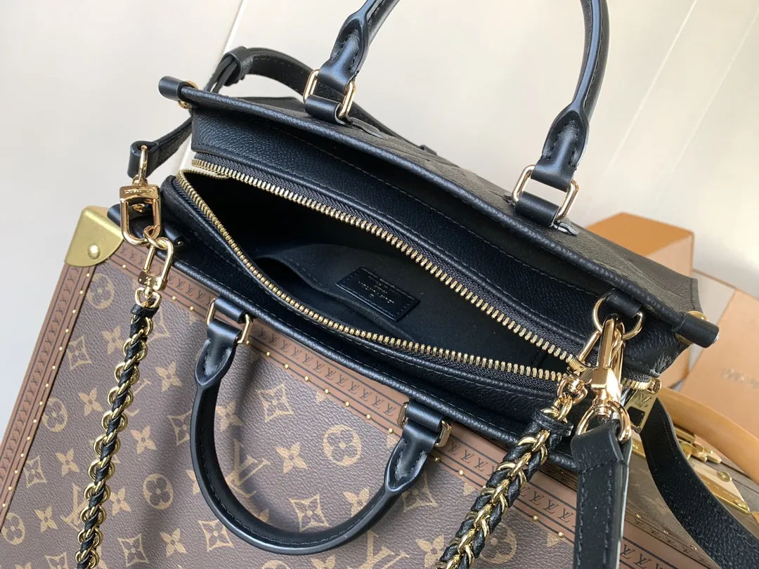 Louis Vuitton OnTheGo East West M23640 - 图片 7
