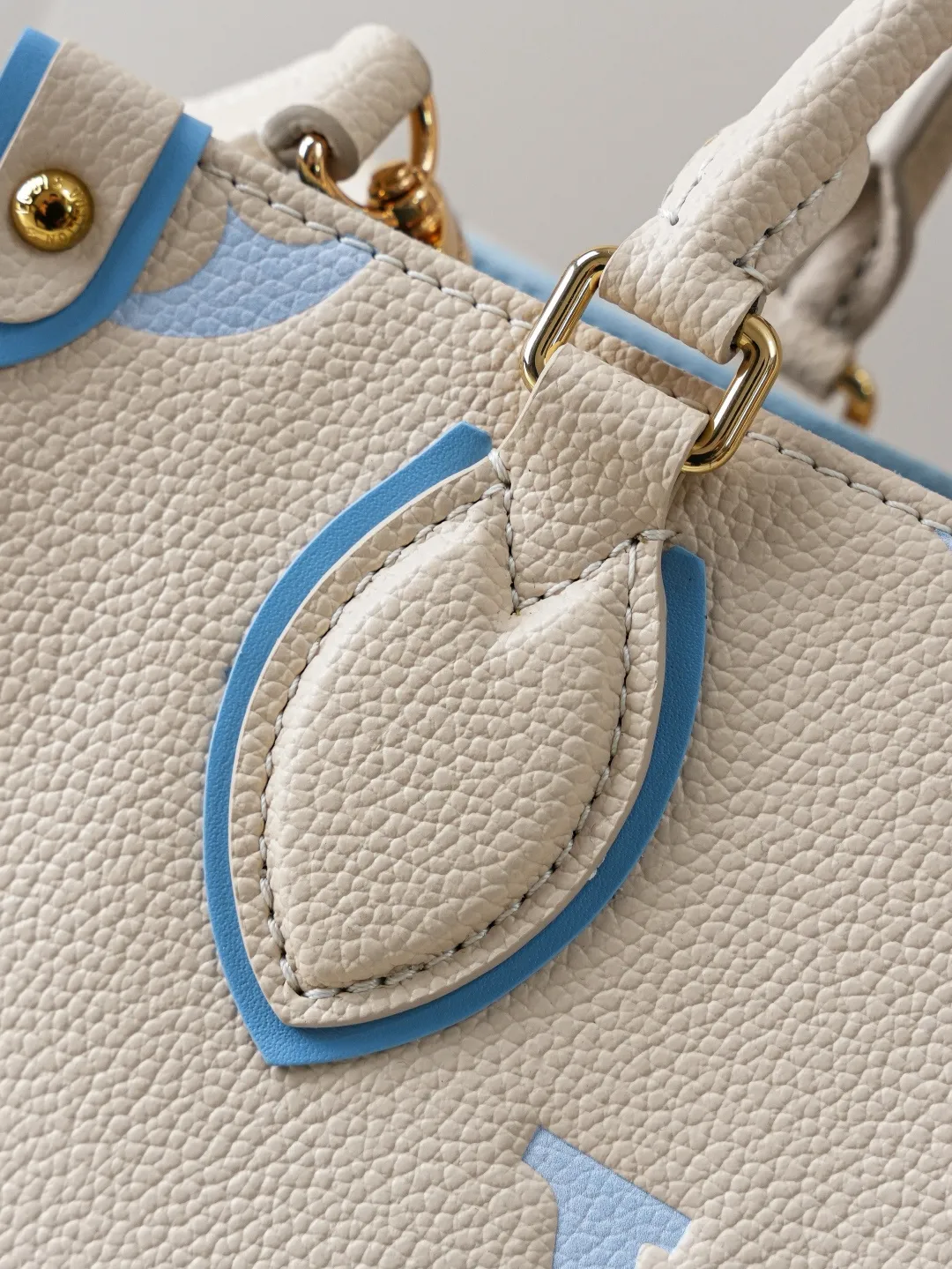 Louis Vuitton OnTheGo MM M46833 - 图片 7