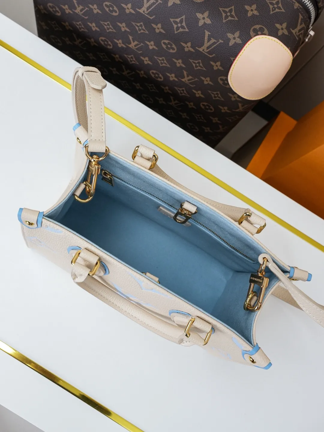 Louis Vuitton OnTheGo MM M46833 - 图片 10
