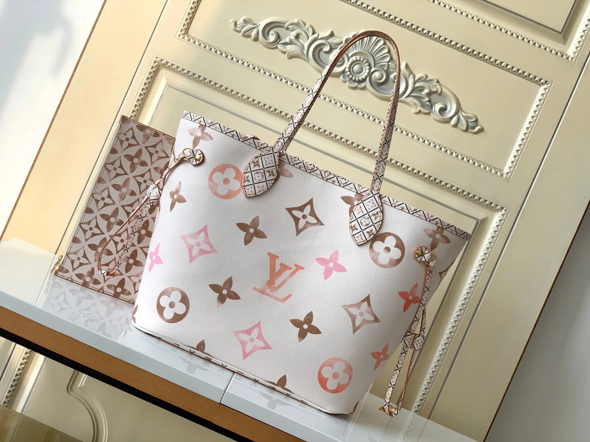 Louis Vuitton Neverfull MM M22978 - 图片 3