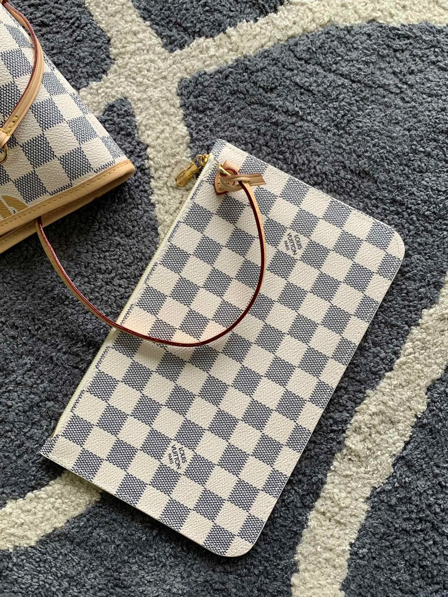 Louis Vuitton Neverfull MM N40471 - Image 9