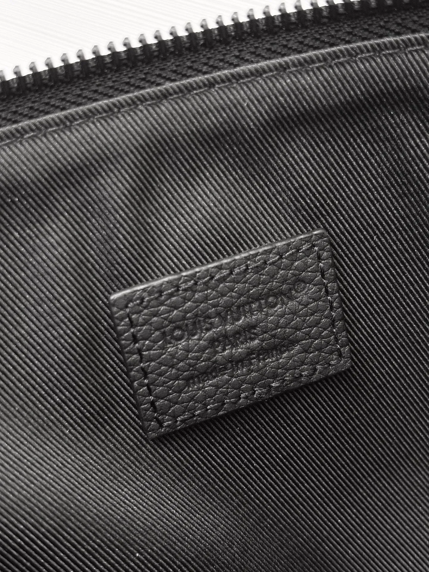 Louis Vuitton Duo Pouch M25943 - 图片 8