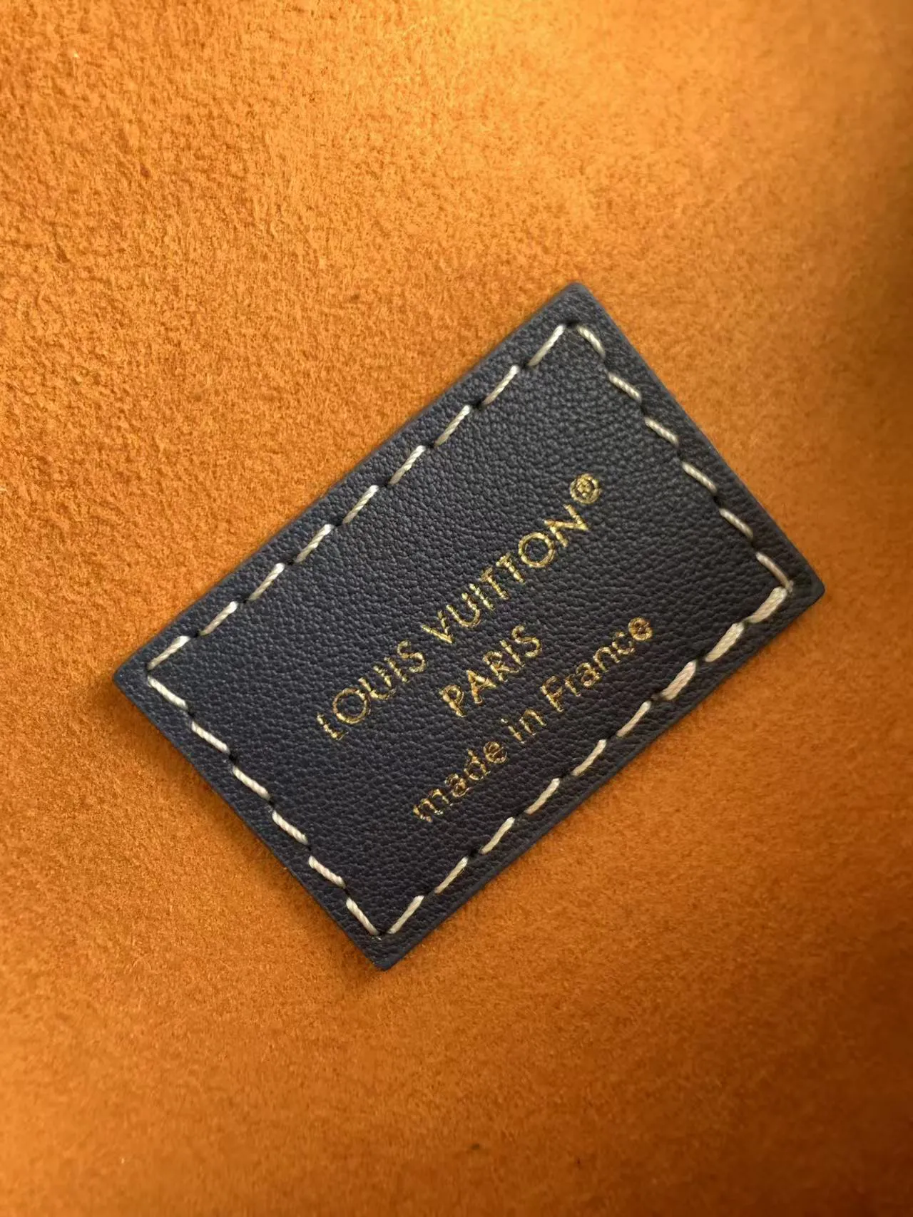 Alternative view of Louis Vuitton Rush Bumbag M25783