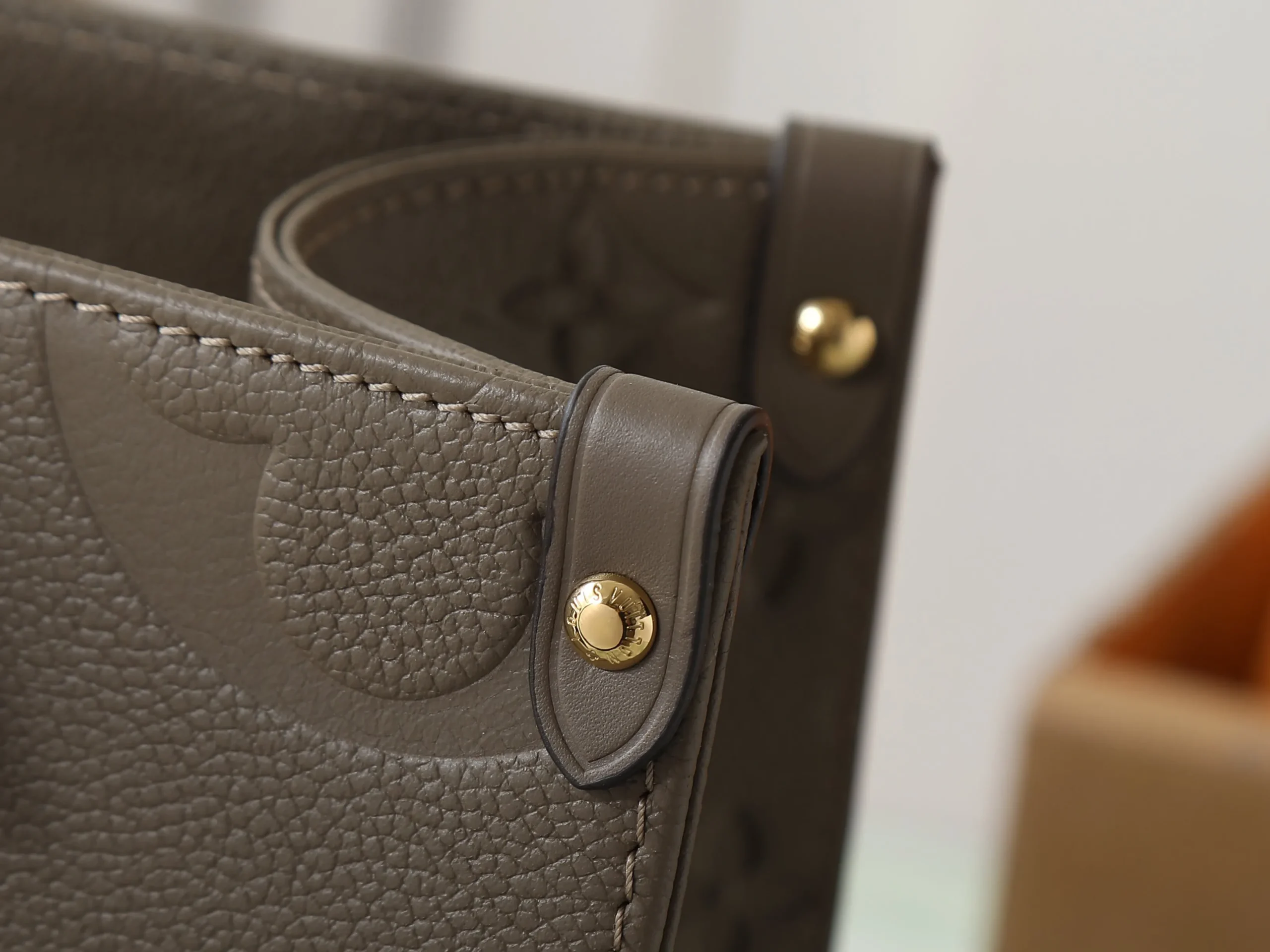 Louis Vuitton Onthego MM M25523 - 图片 9