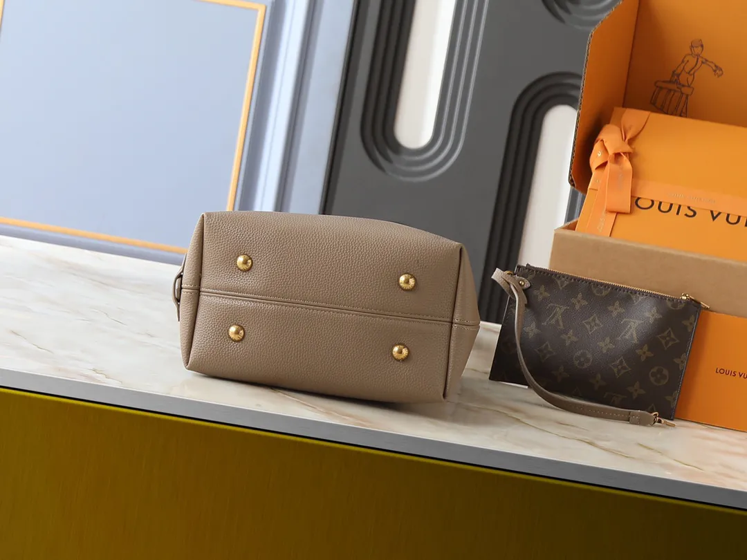Louis Vuitton Low Key Hobo PM M15205 - 图片 6