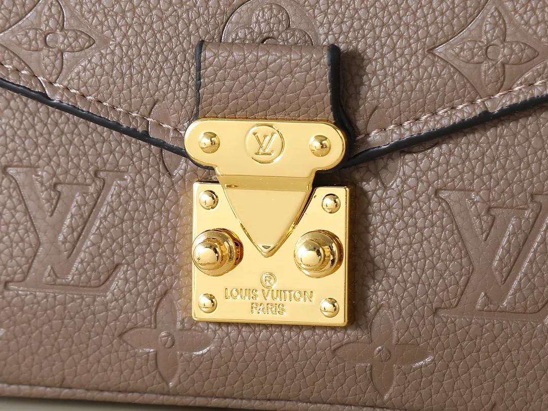 Louis Vuitton Pochette Metis East West M25910 - 图片 6