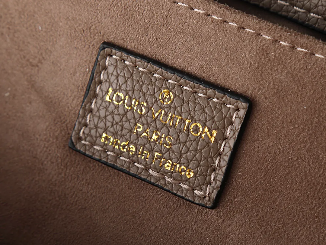 Louis Vuitton Pochette Metis East West M25910 - 图片 9