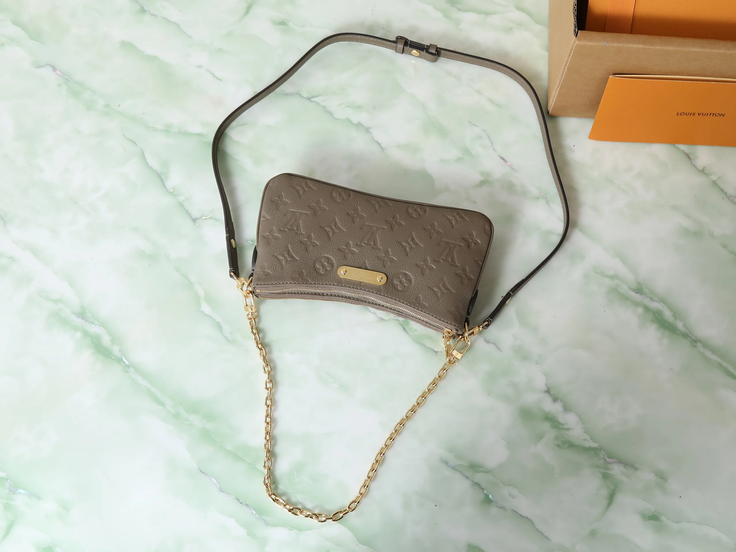 Louis Vuitton Pochette Liv M25816 - 图片 6