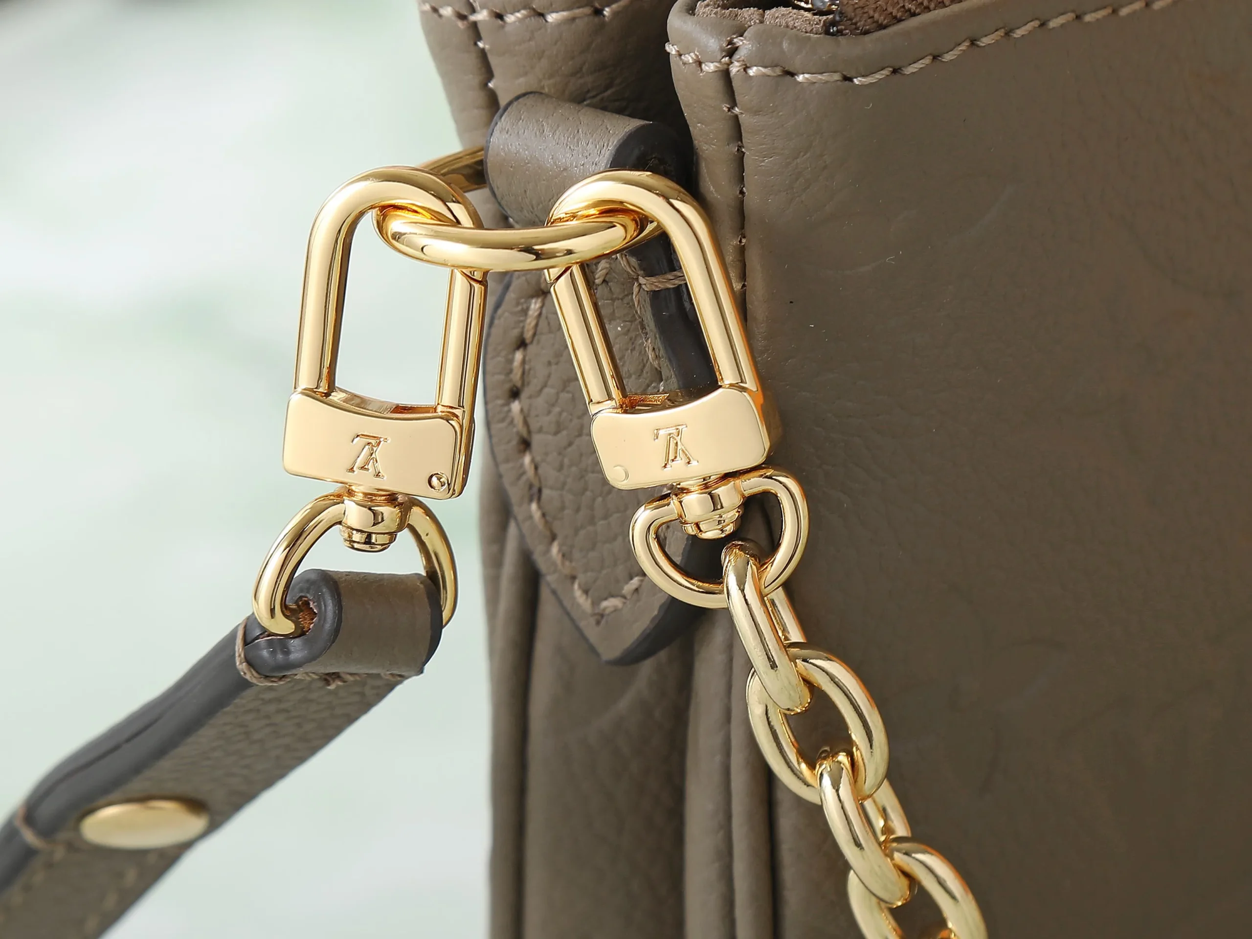 Louis Vuitton Pochette Liv M25816 - 图片 7