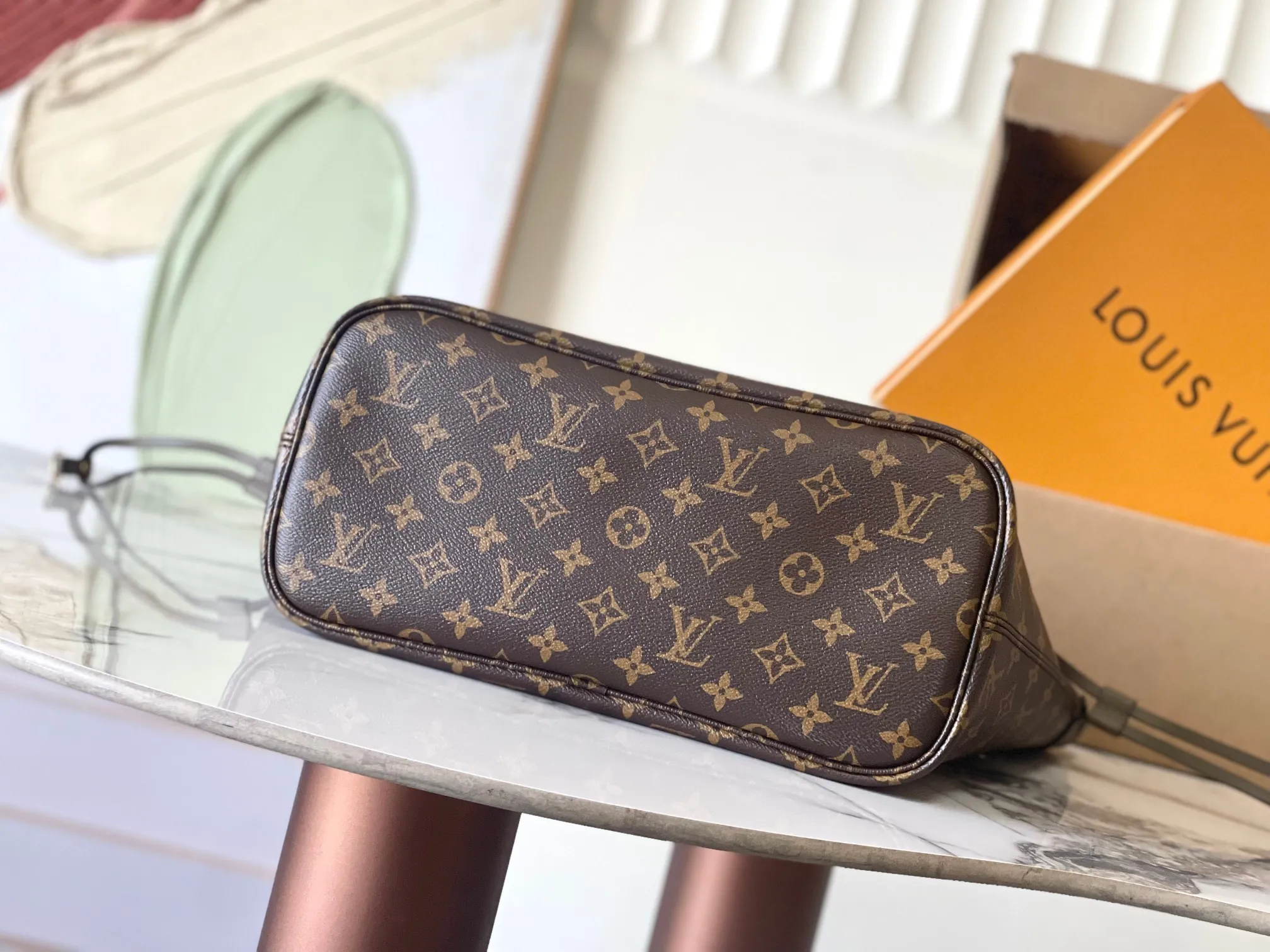 Louis Vuitton Neverfull Inside Out MM M25664 - 图片 6