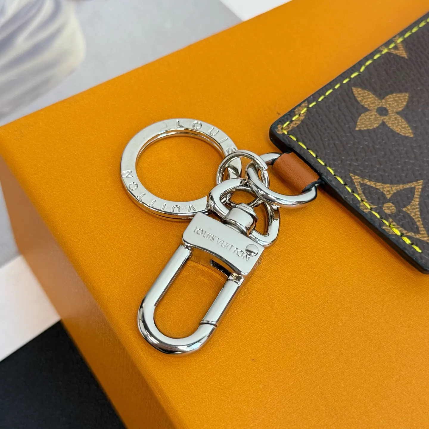 Louis Vuitton Chocolate Bar Figurine Key Holder and Bag Charm M01478 - Image 8