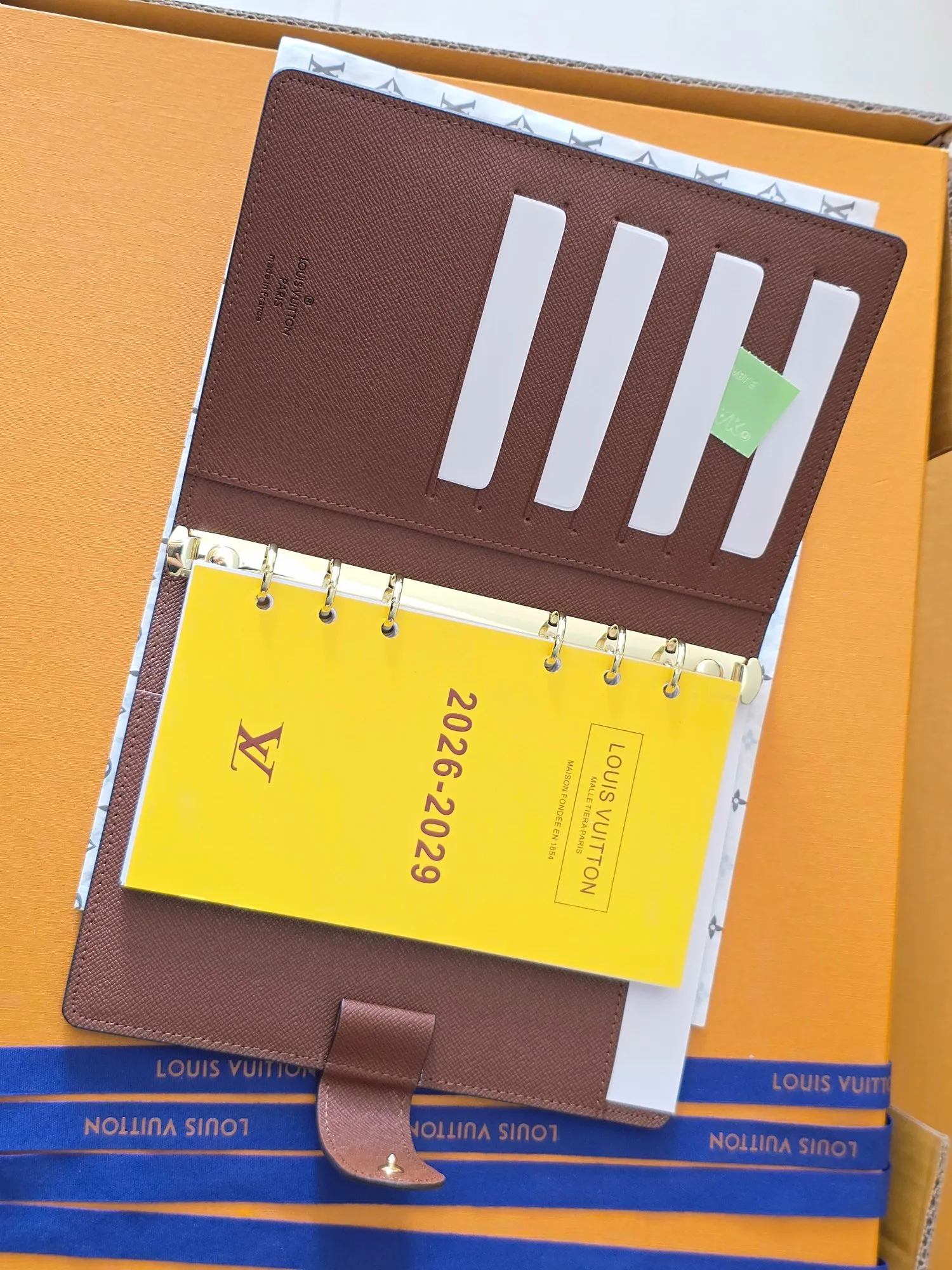 Louis Vuitton Medium Ring Agenda Cover R20105 - 图片 9