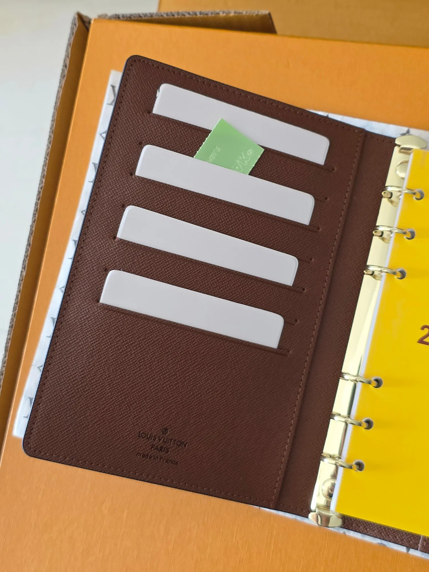 Louis Vuitton Medium Ring Agenda Cover R20105 - 图片 10