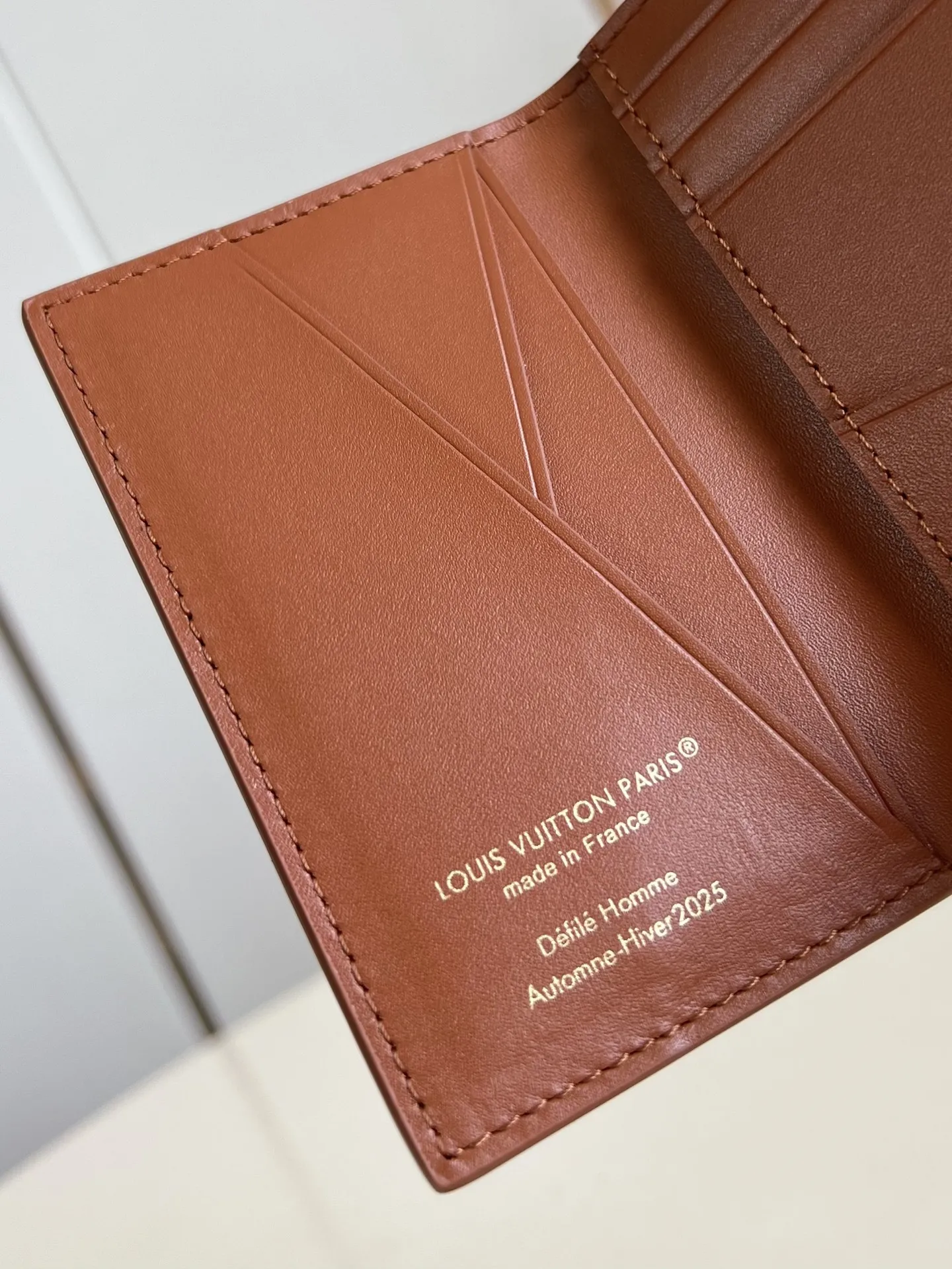 Louis Vuitton Pocket Organizer M26072 - 图片 2