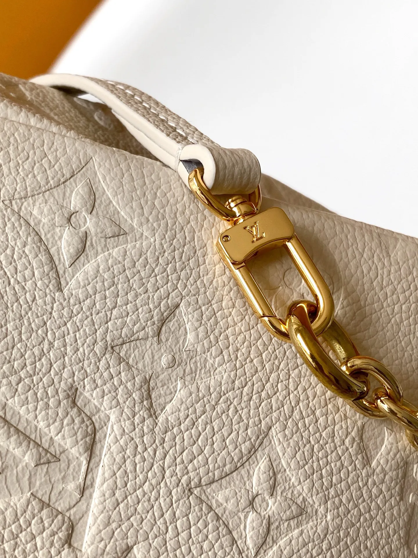 Louis Vuitton Nano Noé Backpack M25819 - 图片 9