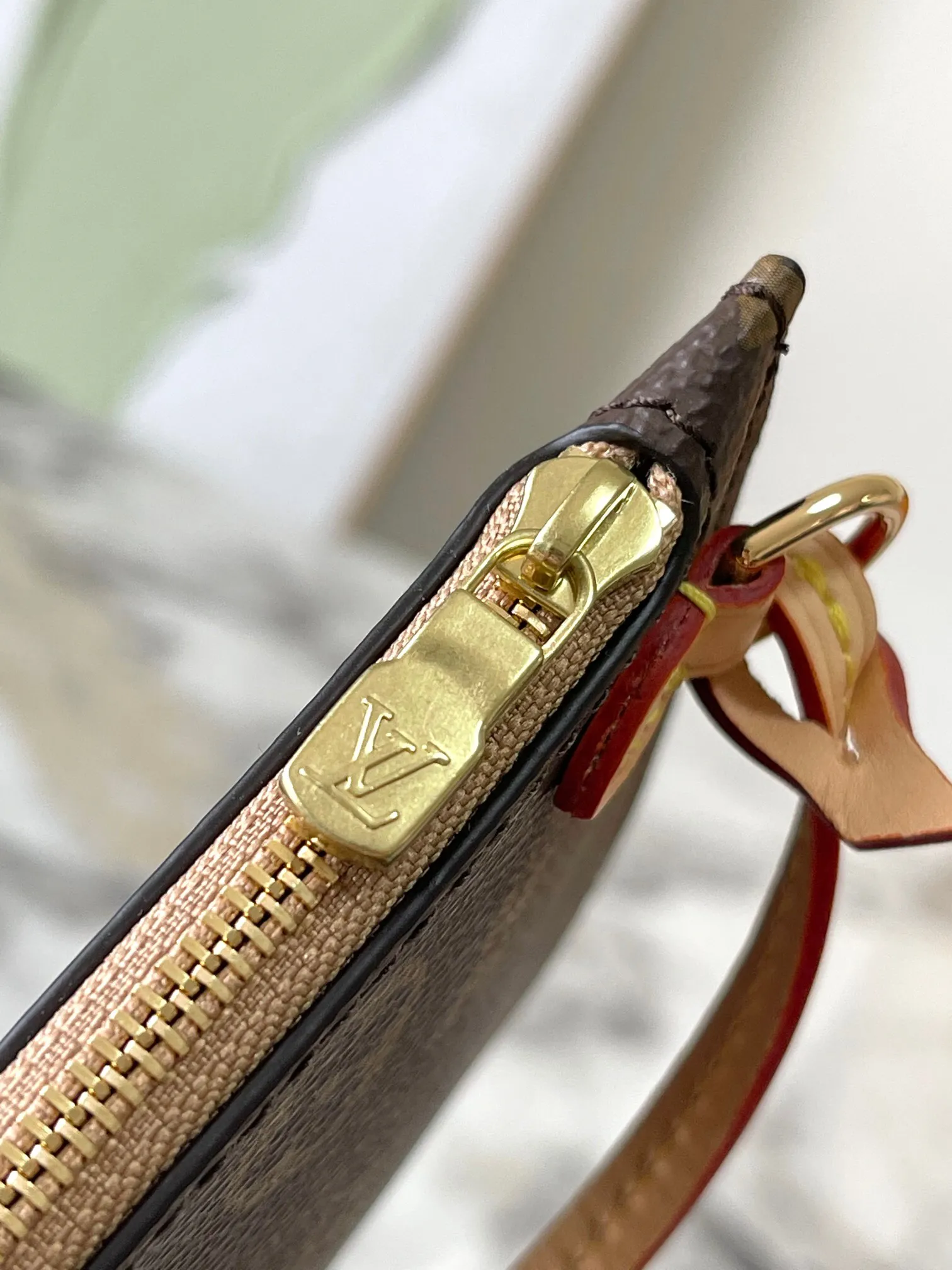 Louis Vuitton Neverfull PM M41001 - Image 9