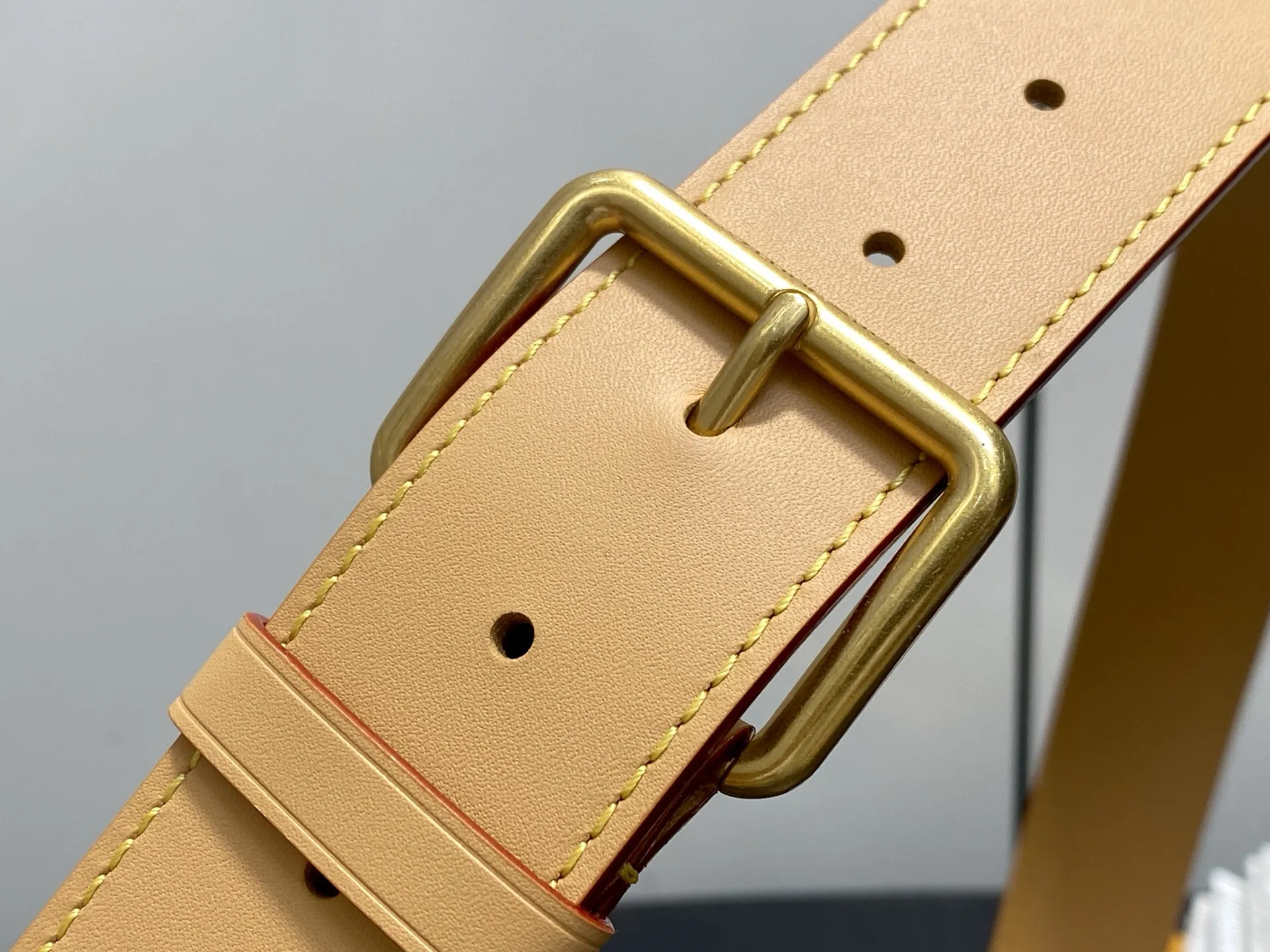 Alternative view of Louis Vuitton Rush Bumbag M15271