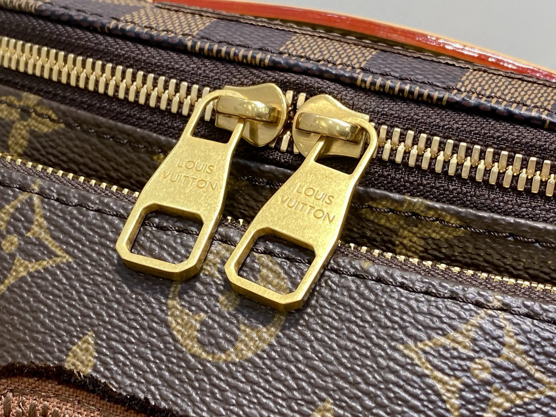 Louis Vuitton Rush Bumbag M15271 - 图片 8