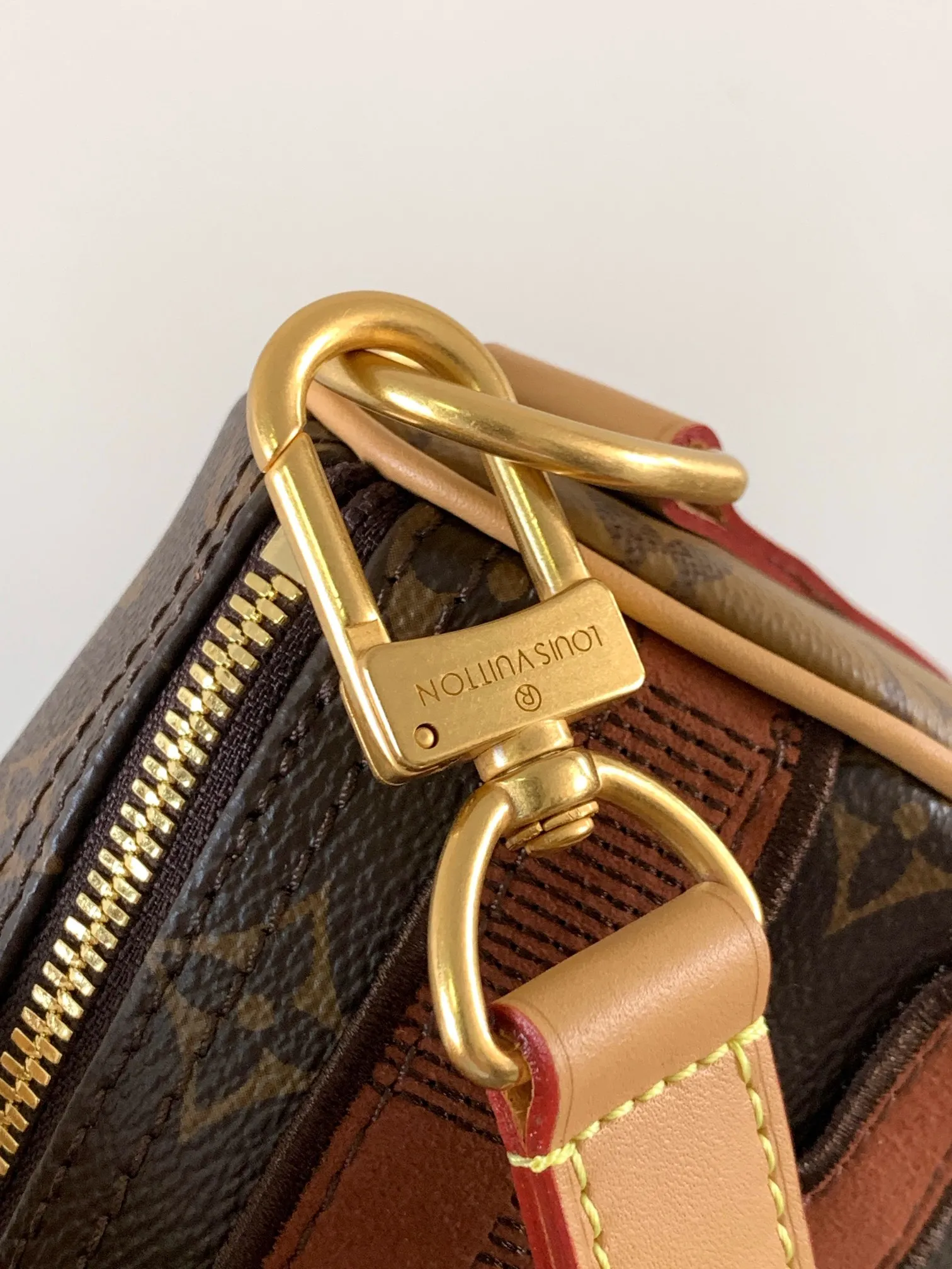 Louis Vuitton Keepall Bandoulière 25 M15428 - Image 8