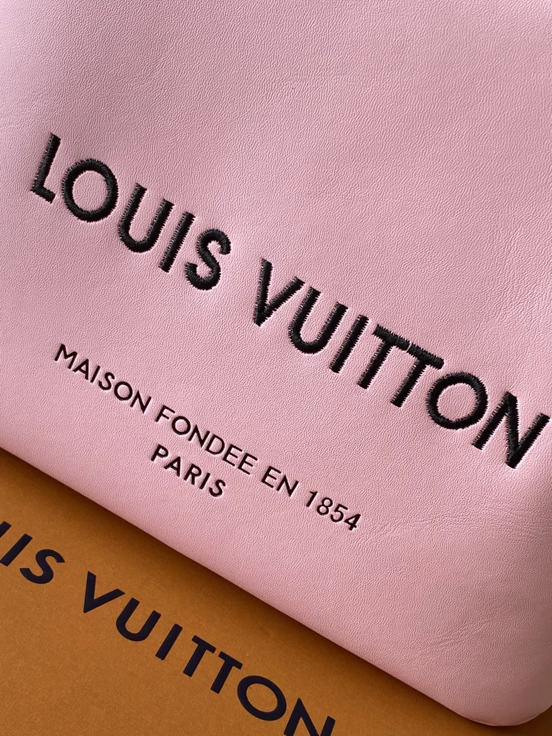 Louis Vuitton Mini Shopper Tote M15239 - 图片 8