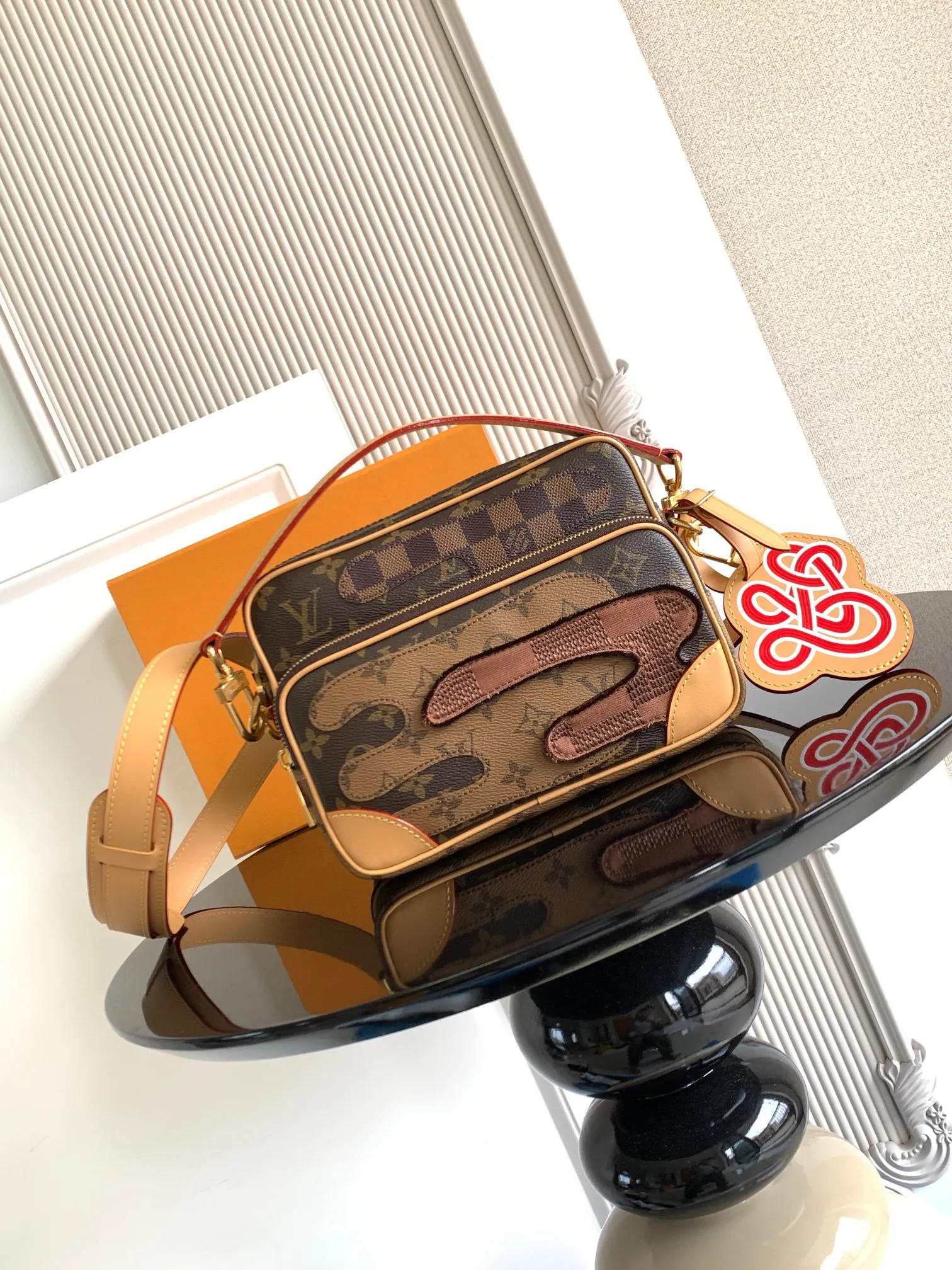 Louis Vuitton Nil M26068 - Image 3