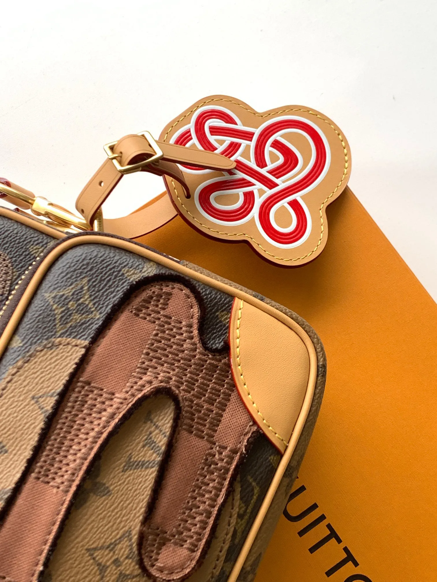 Louis Vuitton Nil M26068 - Image 7