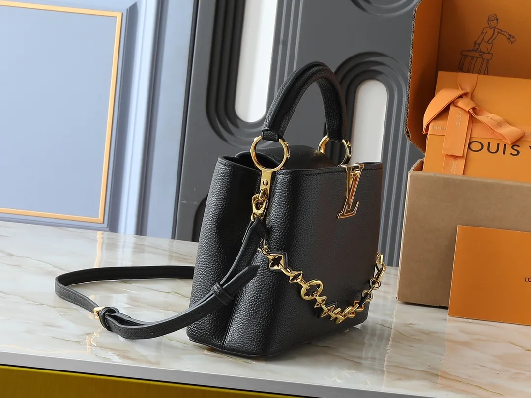 Louis Vuitton Capucines BB M14970 - Image 4