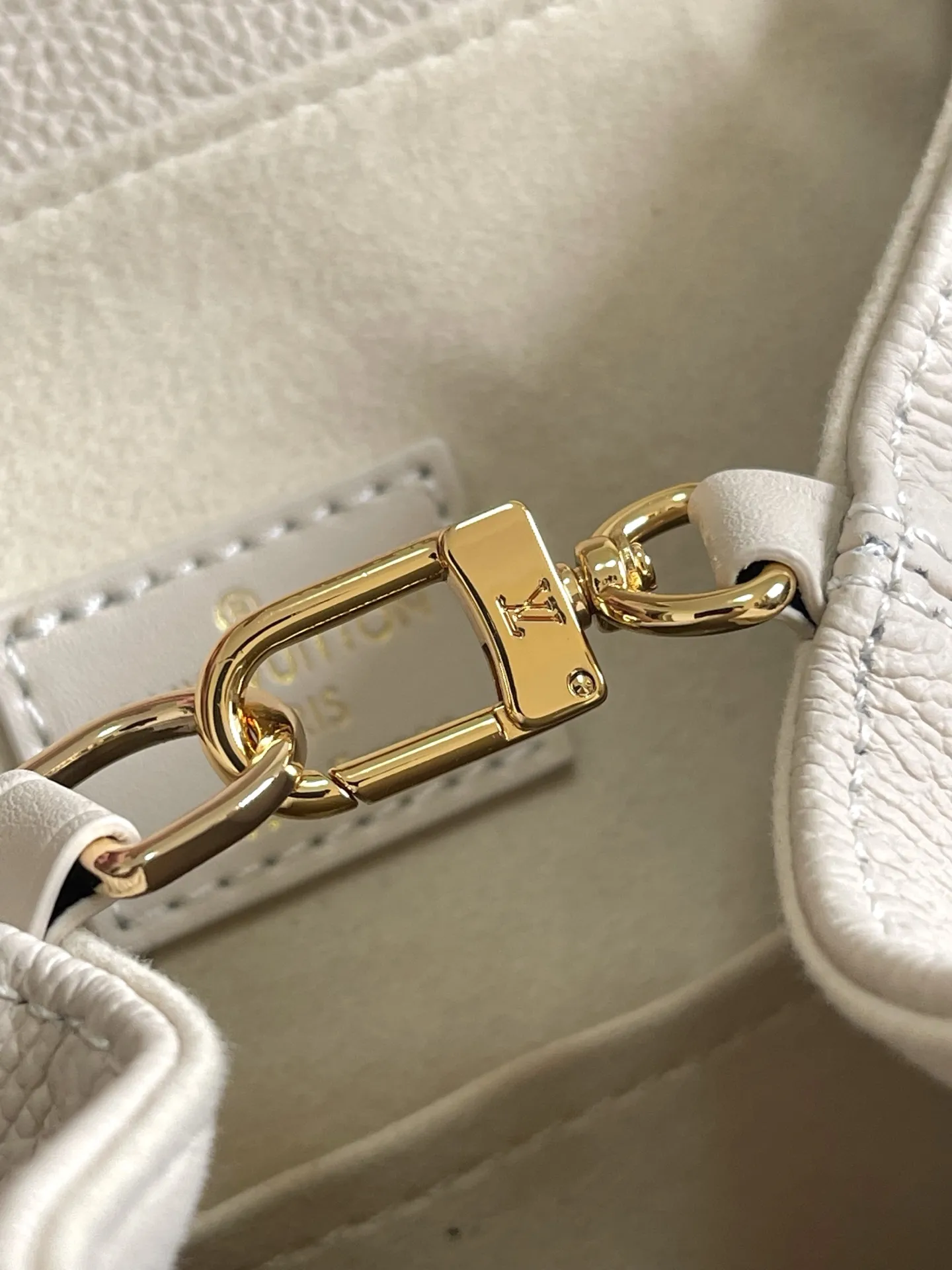 Louis Vuitton Backup M15113 - 图片 9