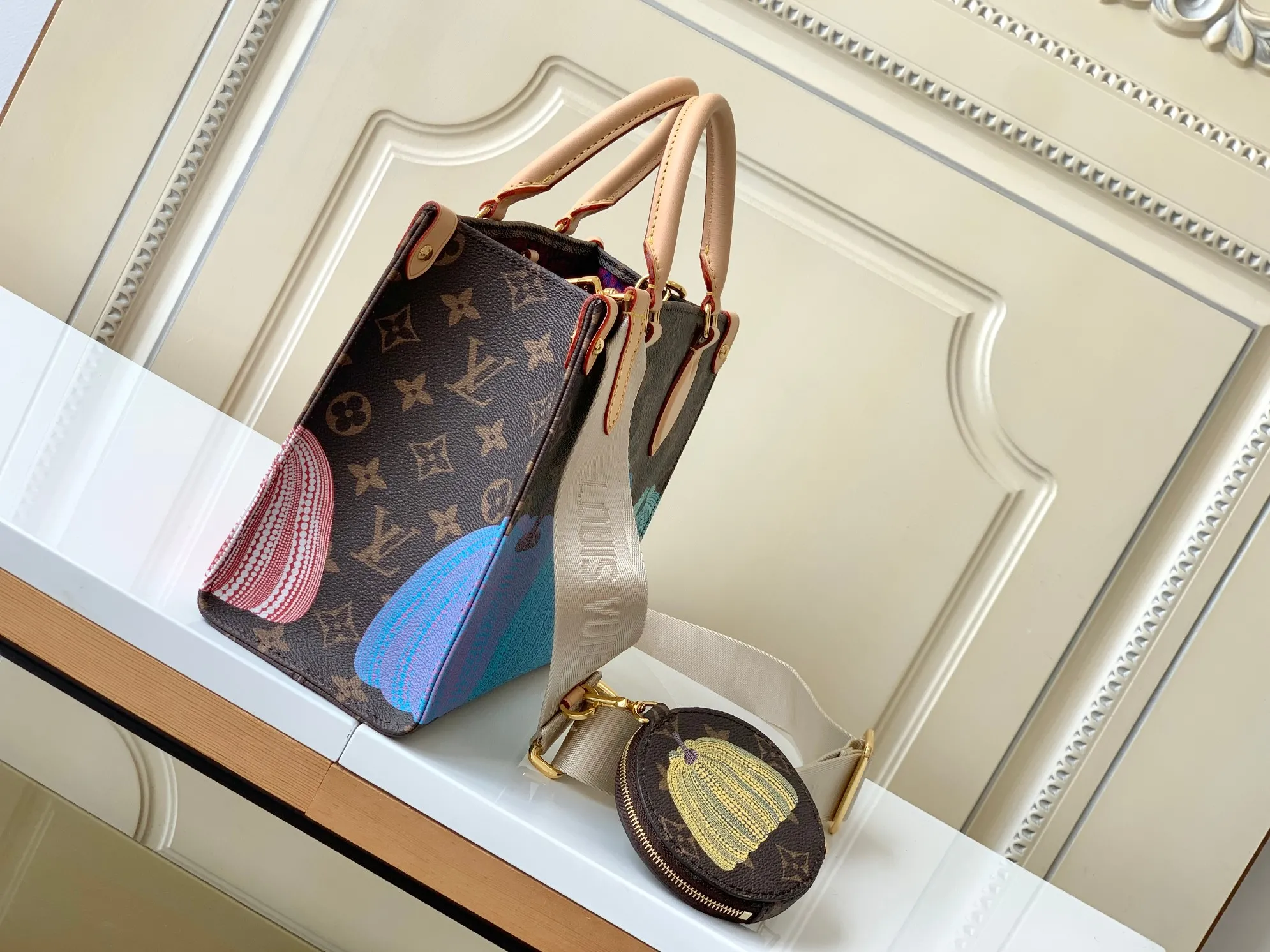 Louis Vuitton LV x YK Onthego PM M46467 - 图片 4
